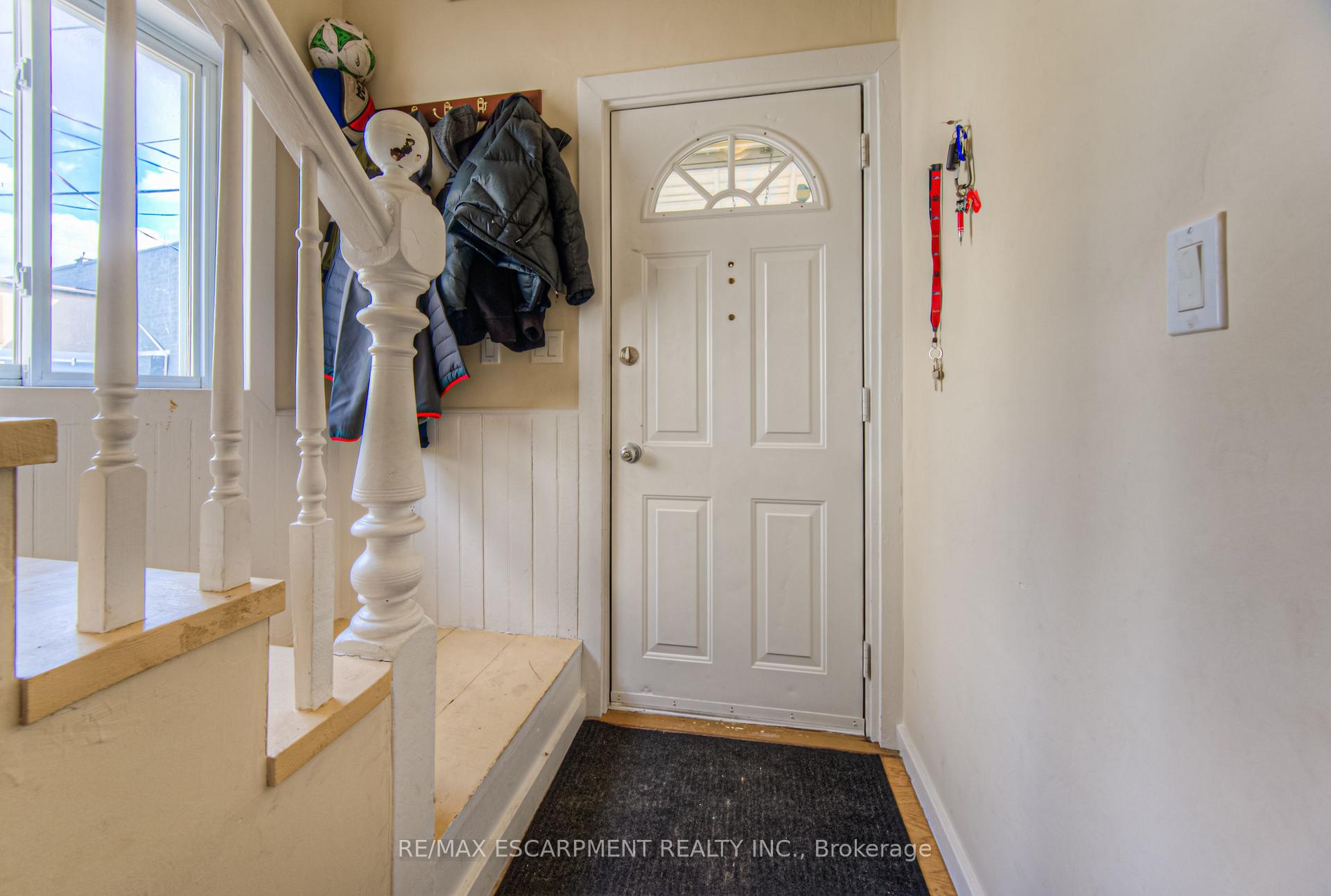 Photo 5 of 47 North Street, St. Catharines, Downtown — HOMEH