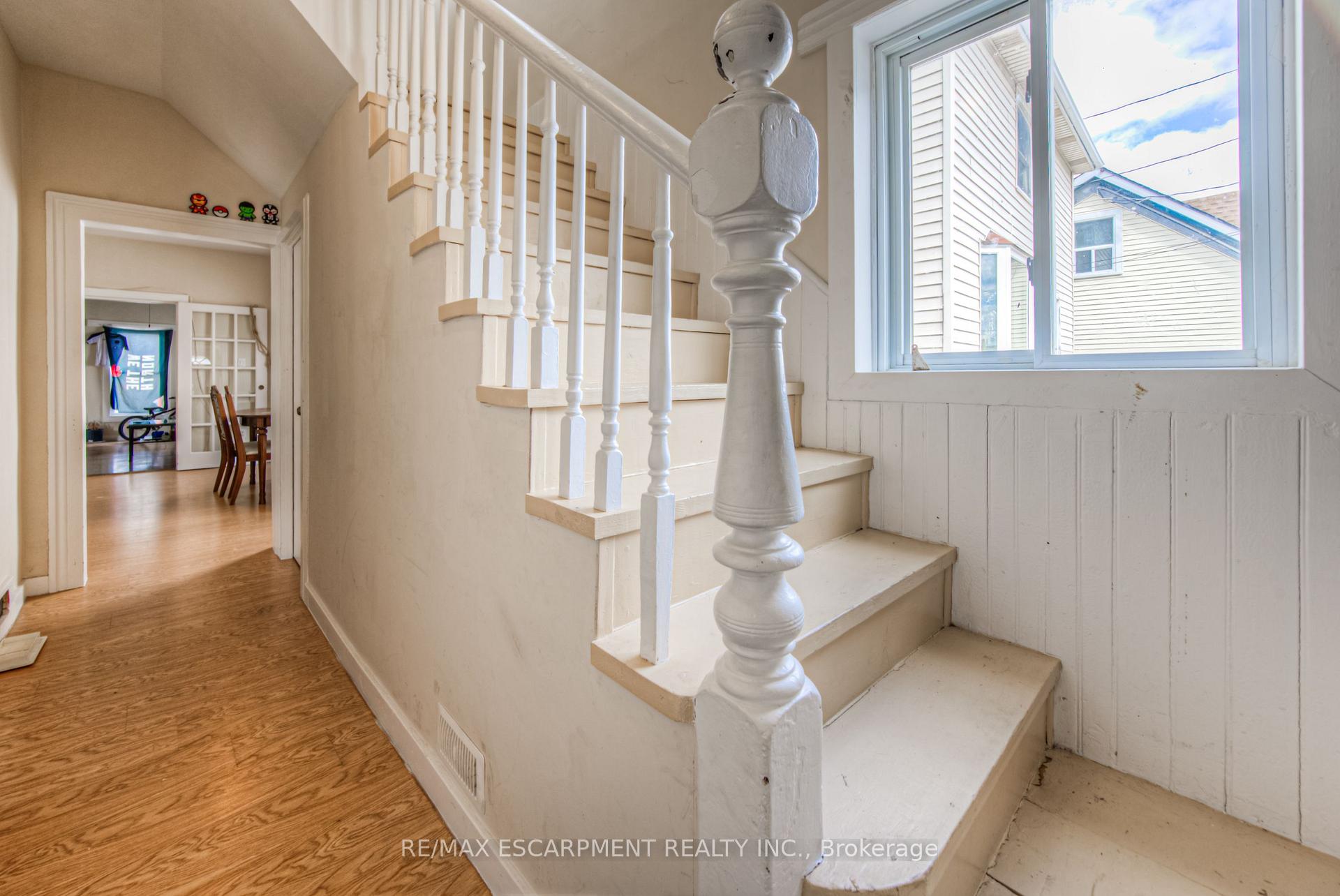 Photo 6 of 47 North Street, St. Catharines, Downtown — HOMEH