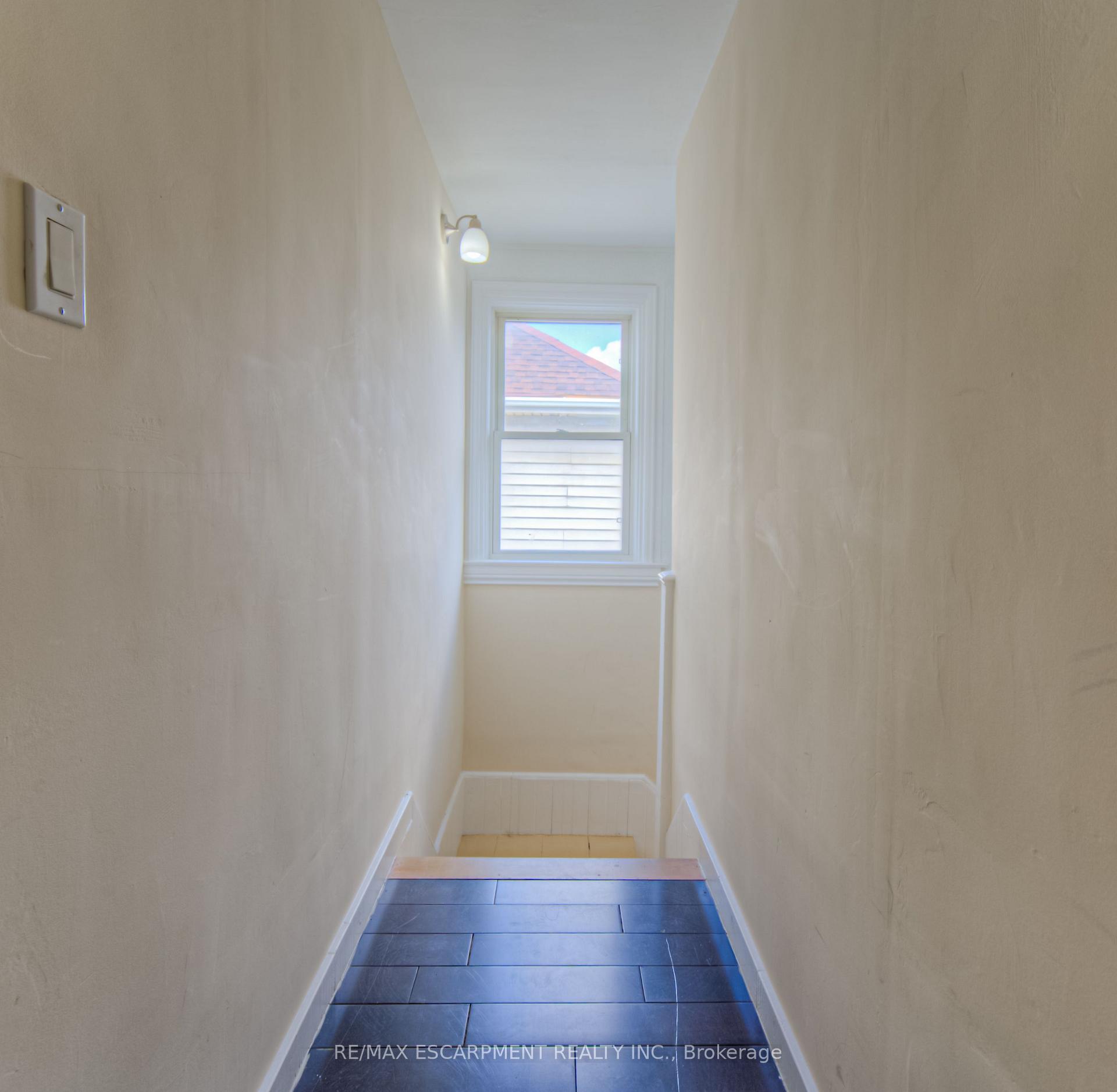 Photo 20 of 47 North Street, St. Catharines, Downtown — HOMEH