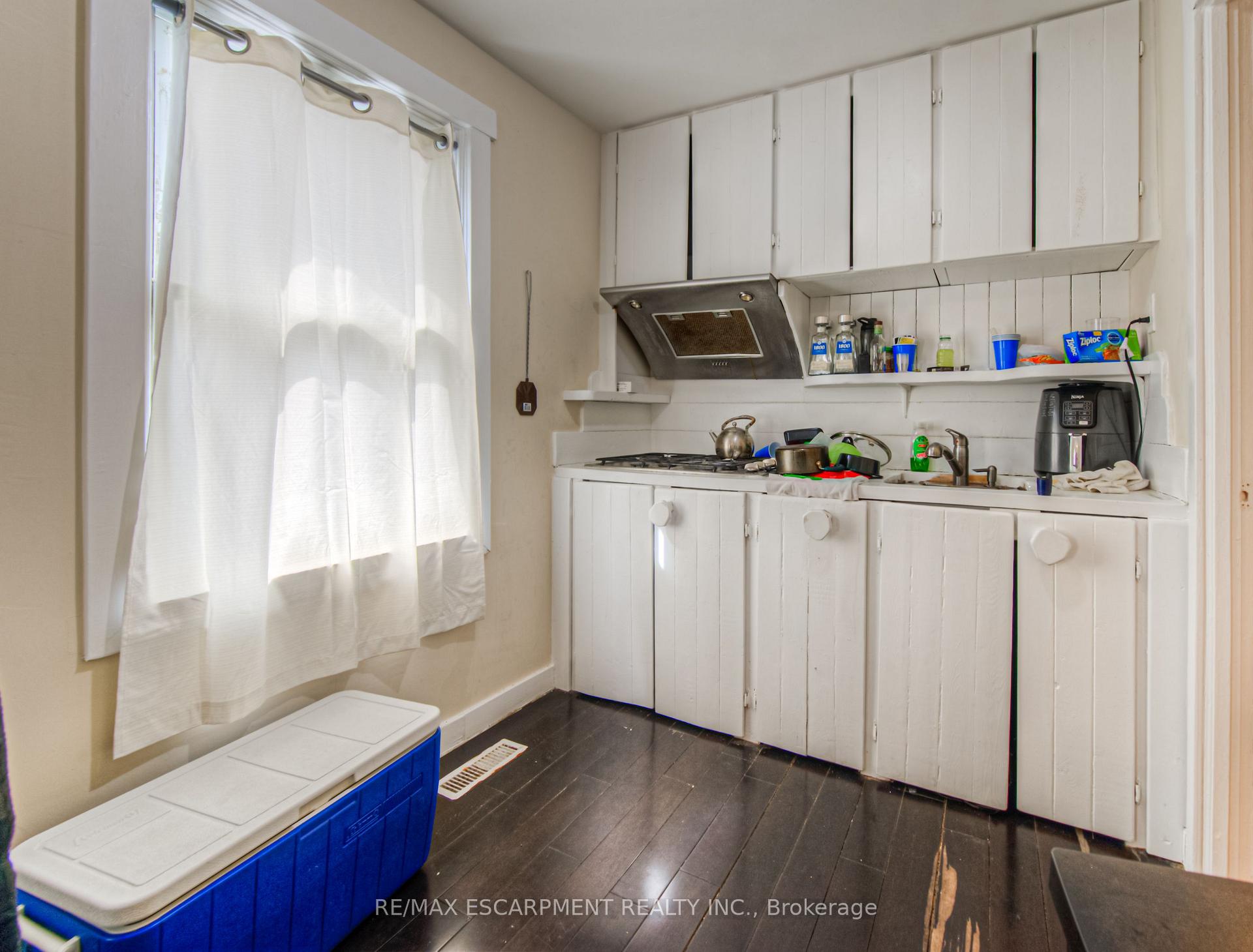Photo 22 of 47 North Street, St. Catharines, Downtown — HOMEH