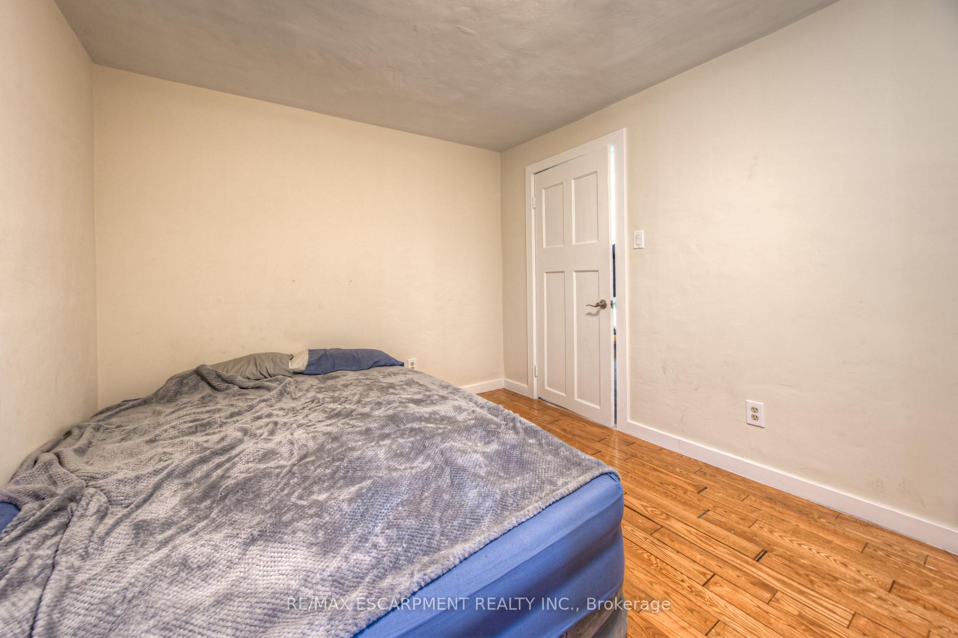 Photo 27 of 47 North Street, St. Catharines, Downtown — HOMEH