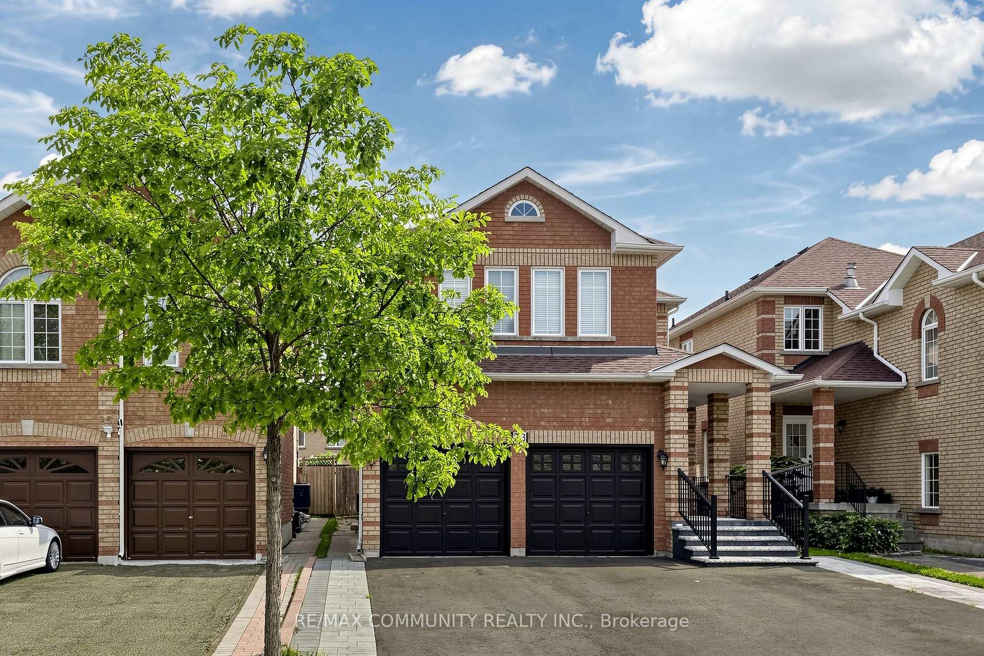 Photo 6 of 23 Constantia Street, Markham, Middlefield — HOMEH