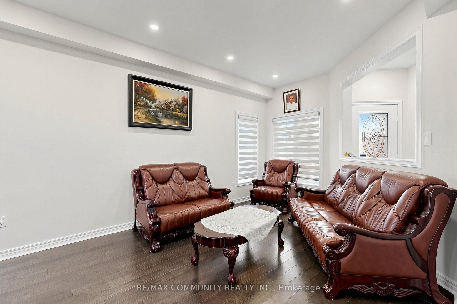 Photo 14 of 23 Constantia Street, Markham, Middlefield — HOMEH