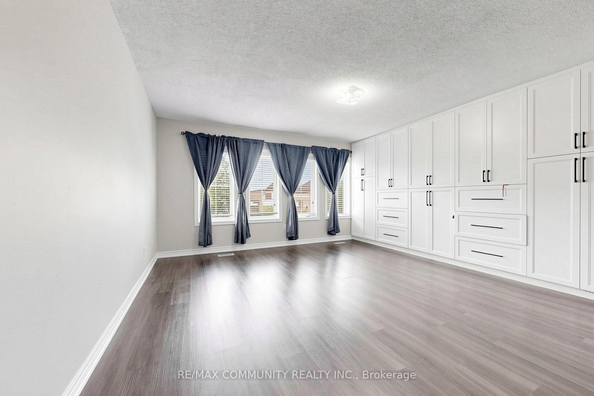 Photo 32 of 23 Constantia Street, Markham, Middlefield — HOMEH