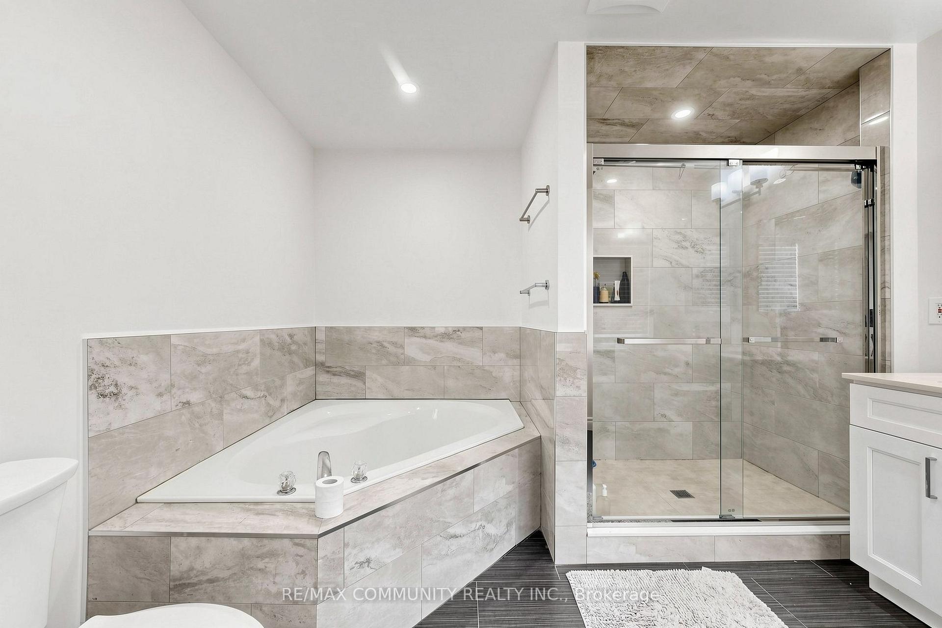 Photo 40 of 23 Constantia Street, Markham, Middlefield — HOMEH