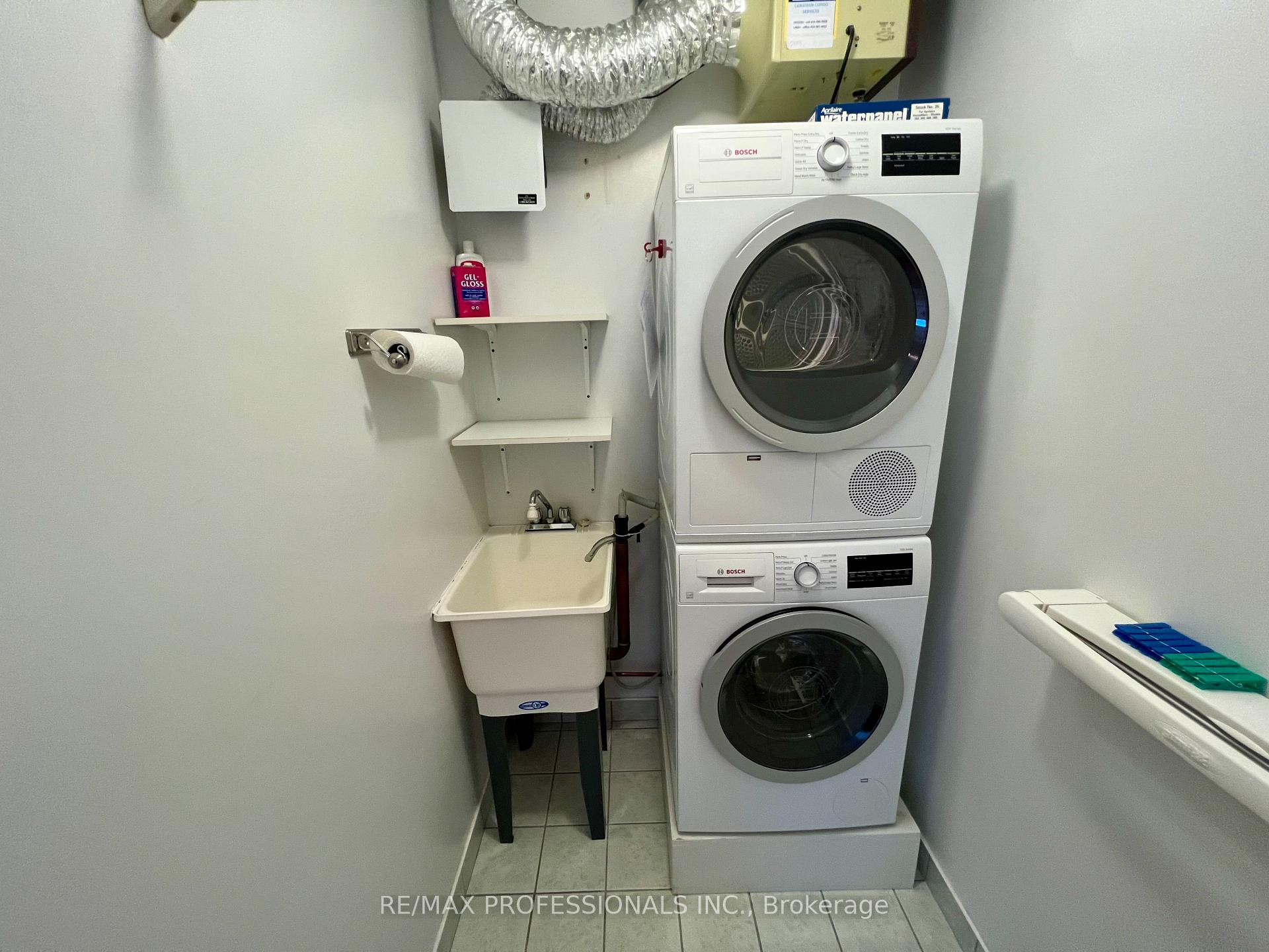 Photo 20 of Unit 907, 2 Aberfoyle Crescent, Etobicoke, Islington-City Centre West — HOMEH