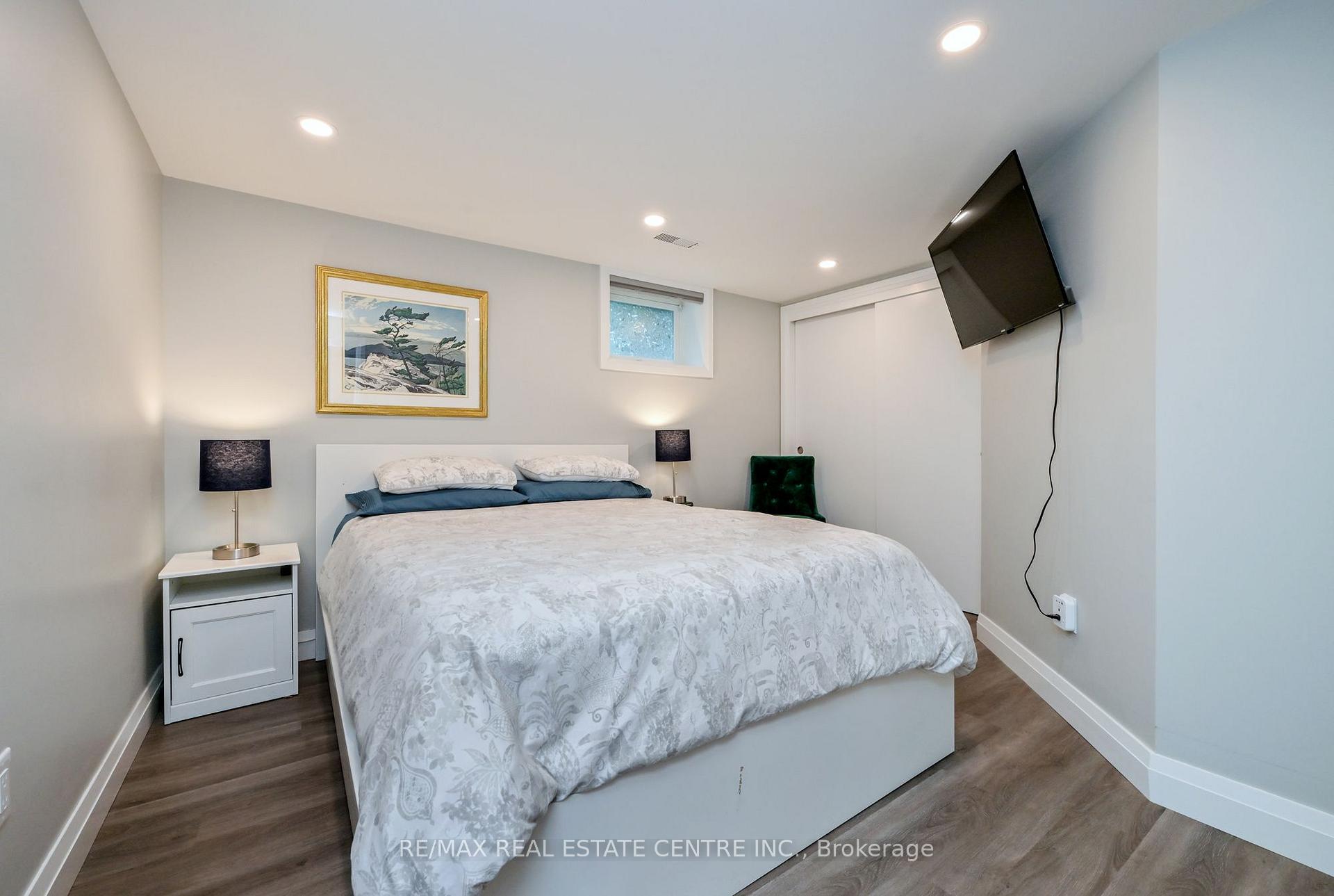 Photo 23 of 110 John Street, Halton Hills, Georgetown — HOMEH
