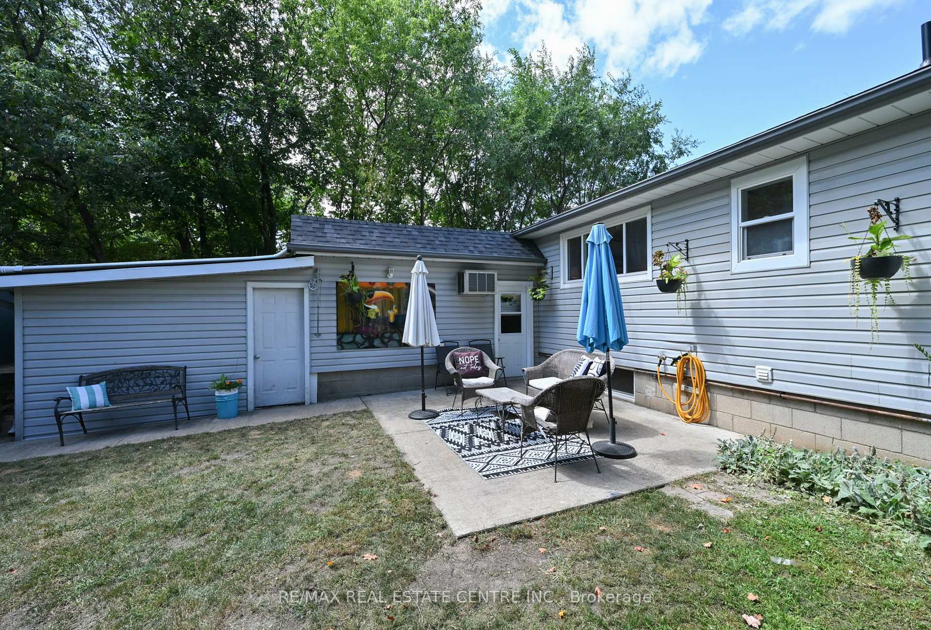 Photo 30 of 110 John Street, Halton Hills, Georgetown — HOMEH