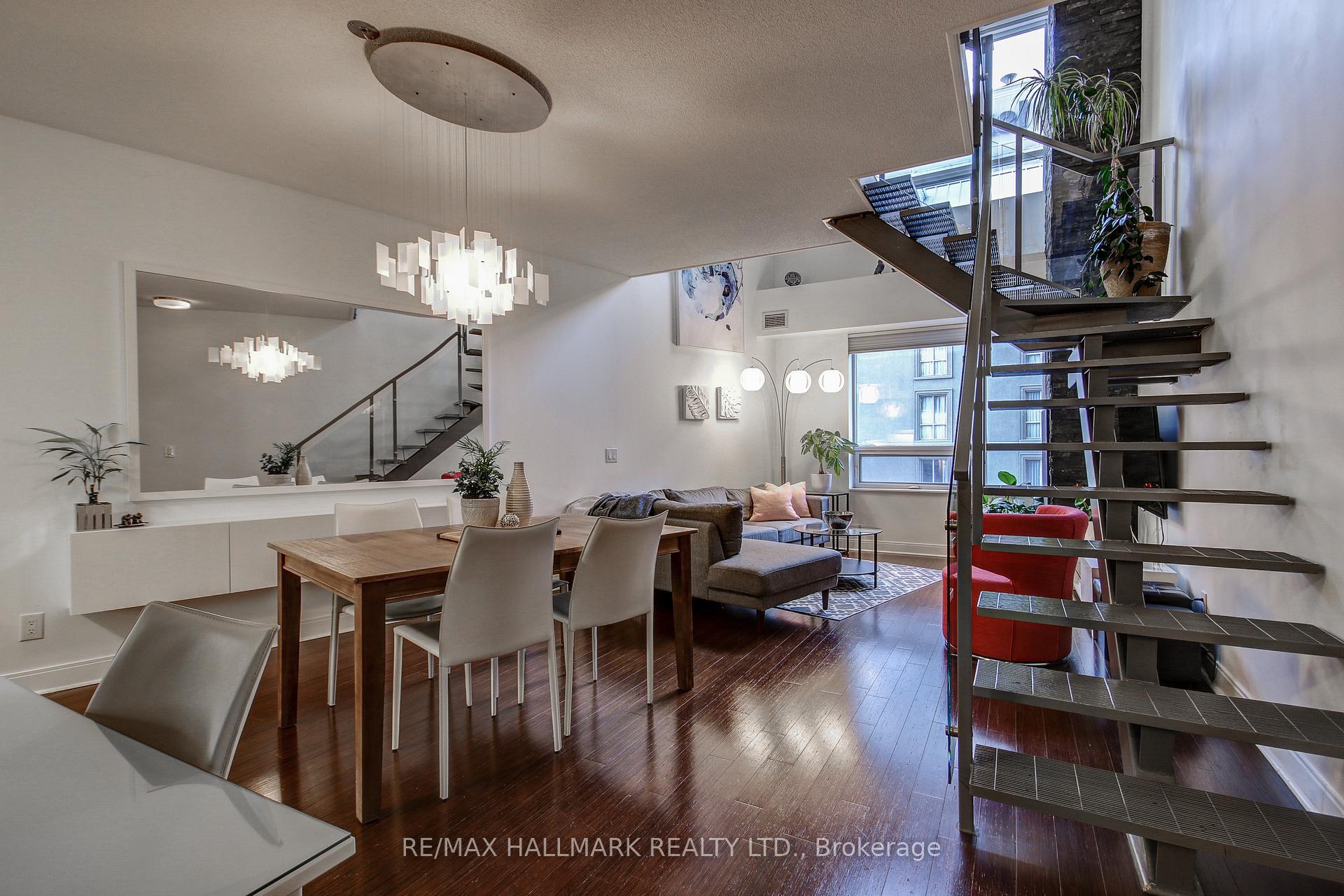 Photo 9 of Unit 421, 38 The Esplanade Street, Toronto, Waterfront Communities — HOMEH