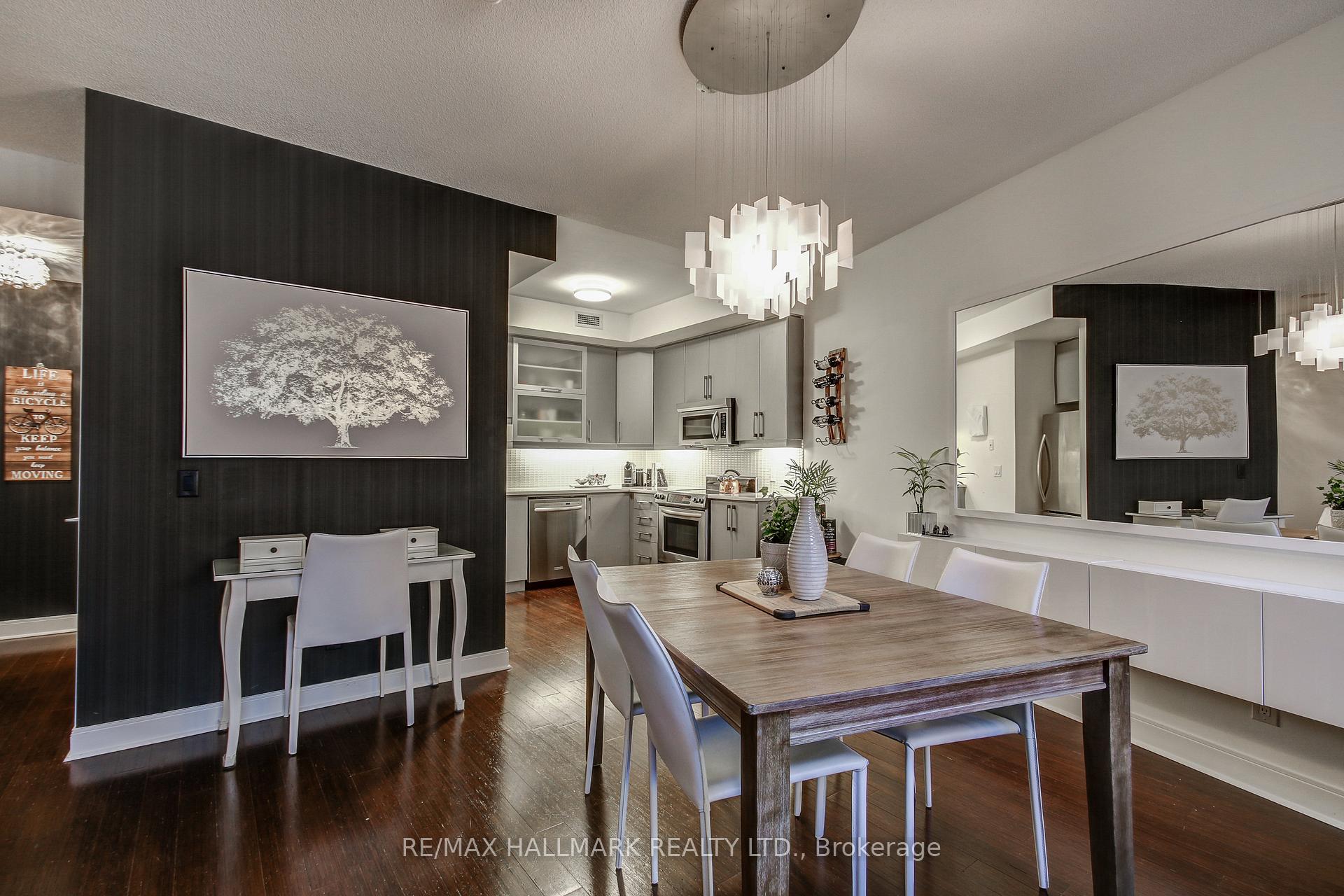 Photo 16 of Unit 421, 38 The Esplanade Street, Toronto, Waterfront Communities — HOMEH