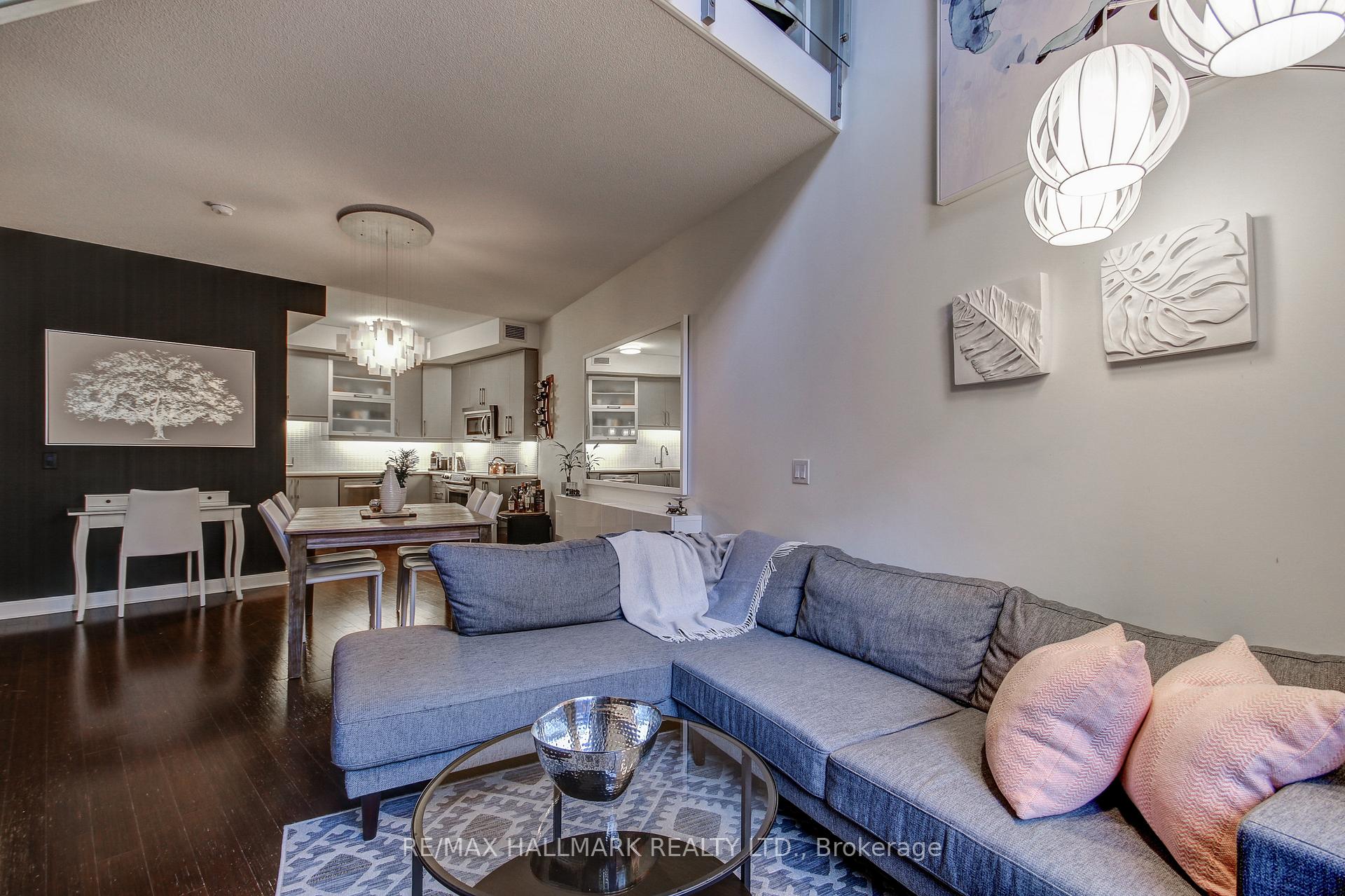 Photo 18 of Unit 421, 38 The Esplanade Street, Toronto, Waterfront Communities — HOMEH