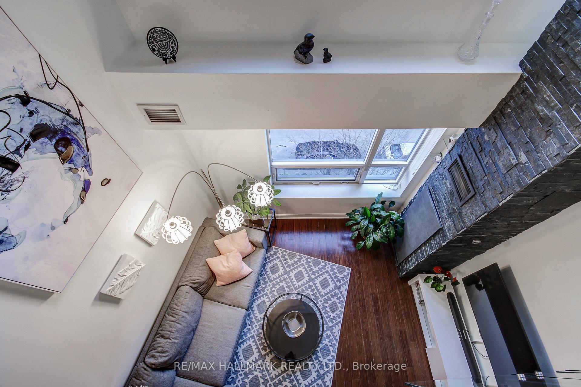 Photo 22 of Unit 421, 38 The Esplanade Street, Toronto, Waterfront Communities — HOMEH