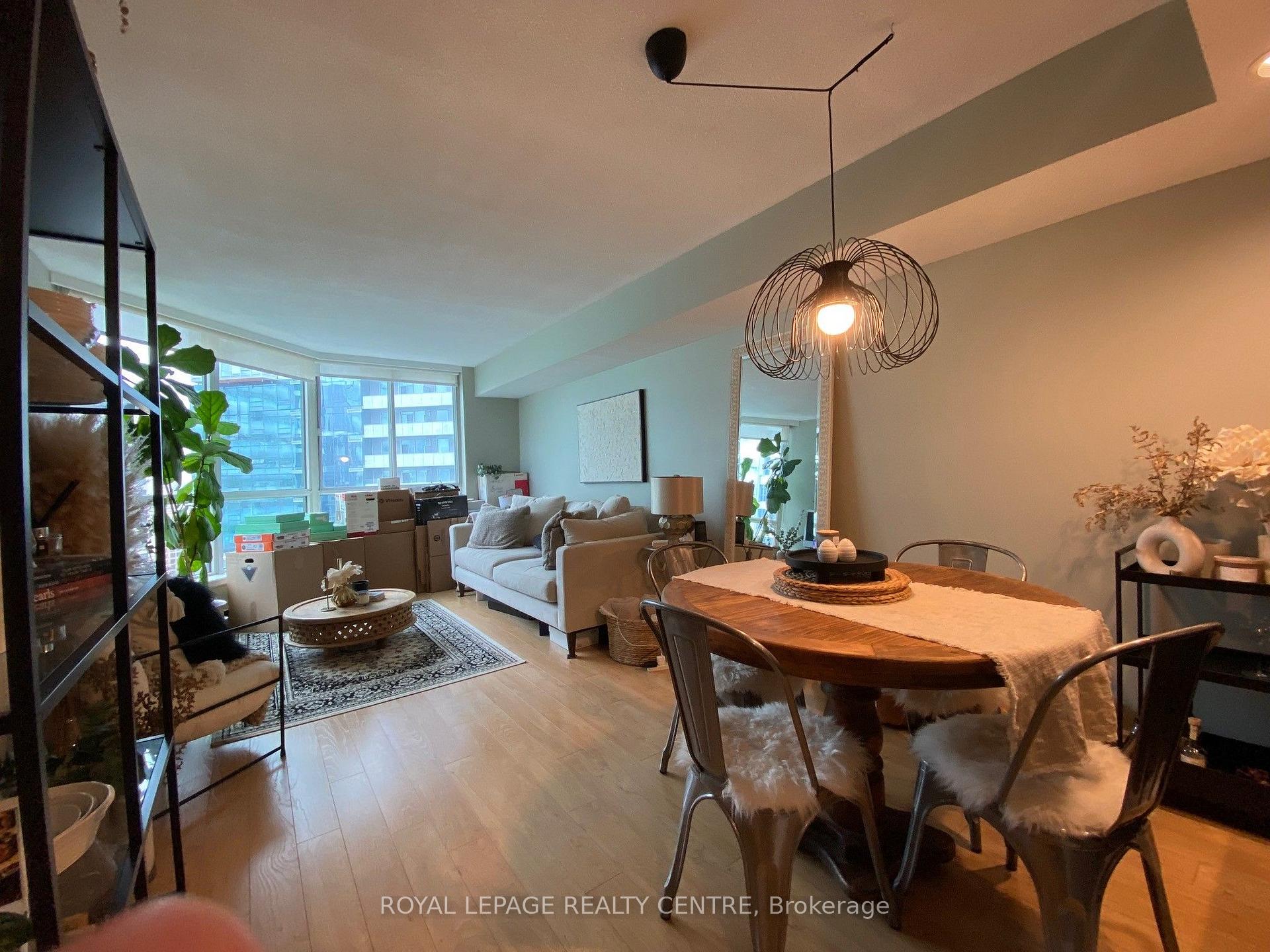 Photo 5 of Unit 2801, 38 Elm Street, Toronto, Bay Street Corridor — HOMEH