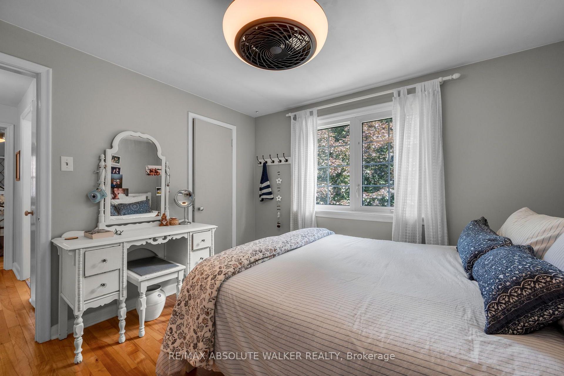 Photo 19 of 818 Colson Avenue, Ottawa, Elmvale Acres — HOMEH