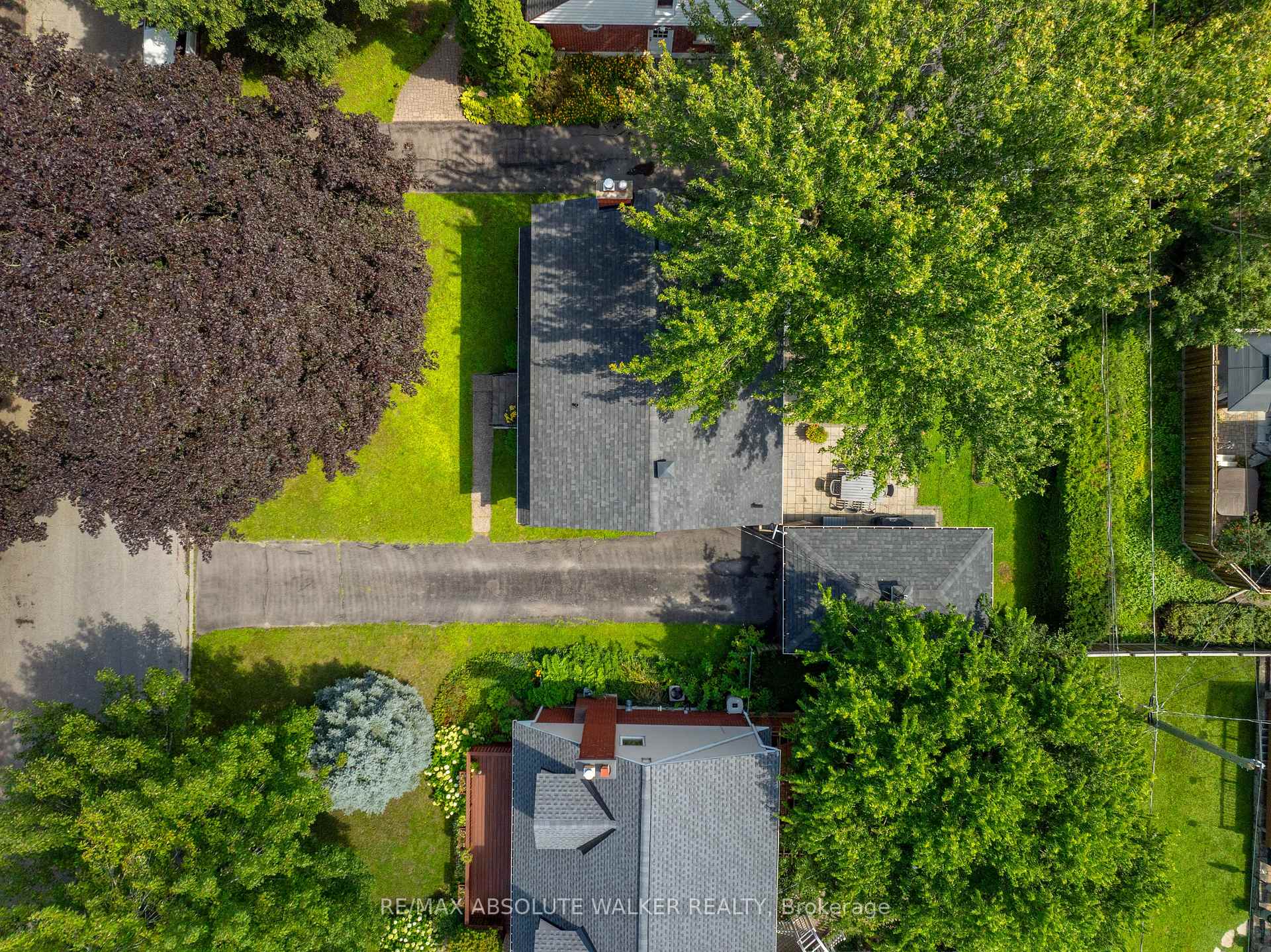 Photo 35 of 818 Colson Avenue, Ottawa, Elmvale Acres — HOMEH