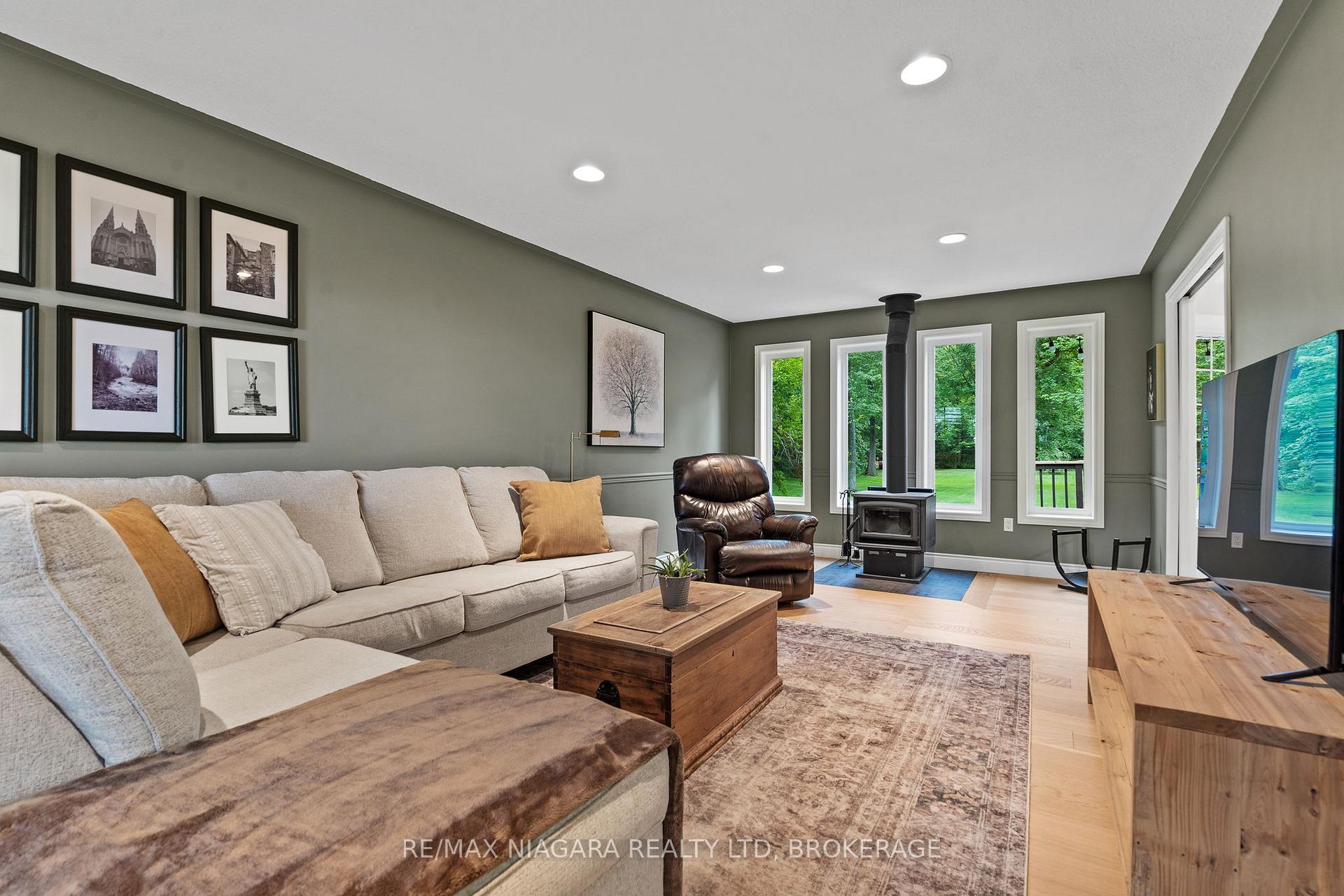 Photo 19 of 40356 Forks Road, Wainfleet, Marshville/Winger — HOMEH