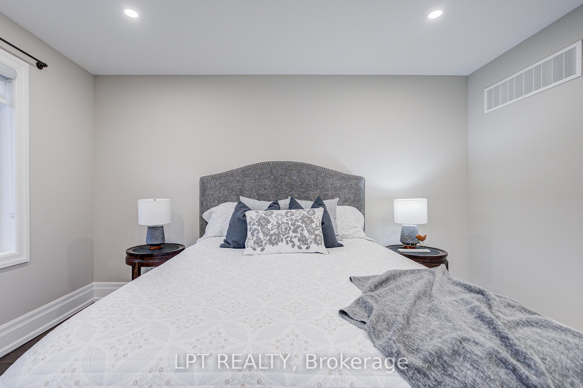 Photo 19 of 363 Rosebank Road, Pickering, Rosebank — HOMEH