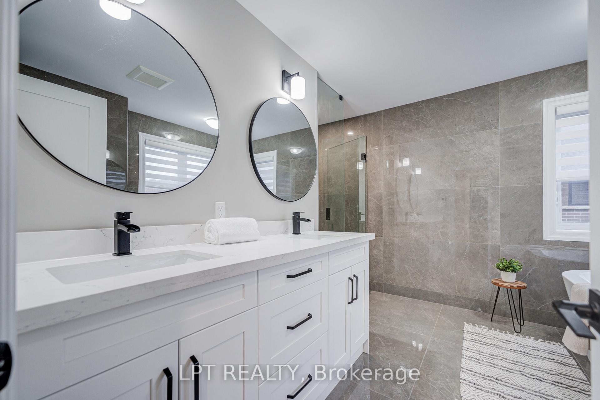 Photo 24 of 363 Rosebank Road, Pickering, Rosebank — HOMEH