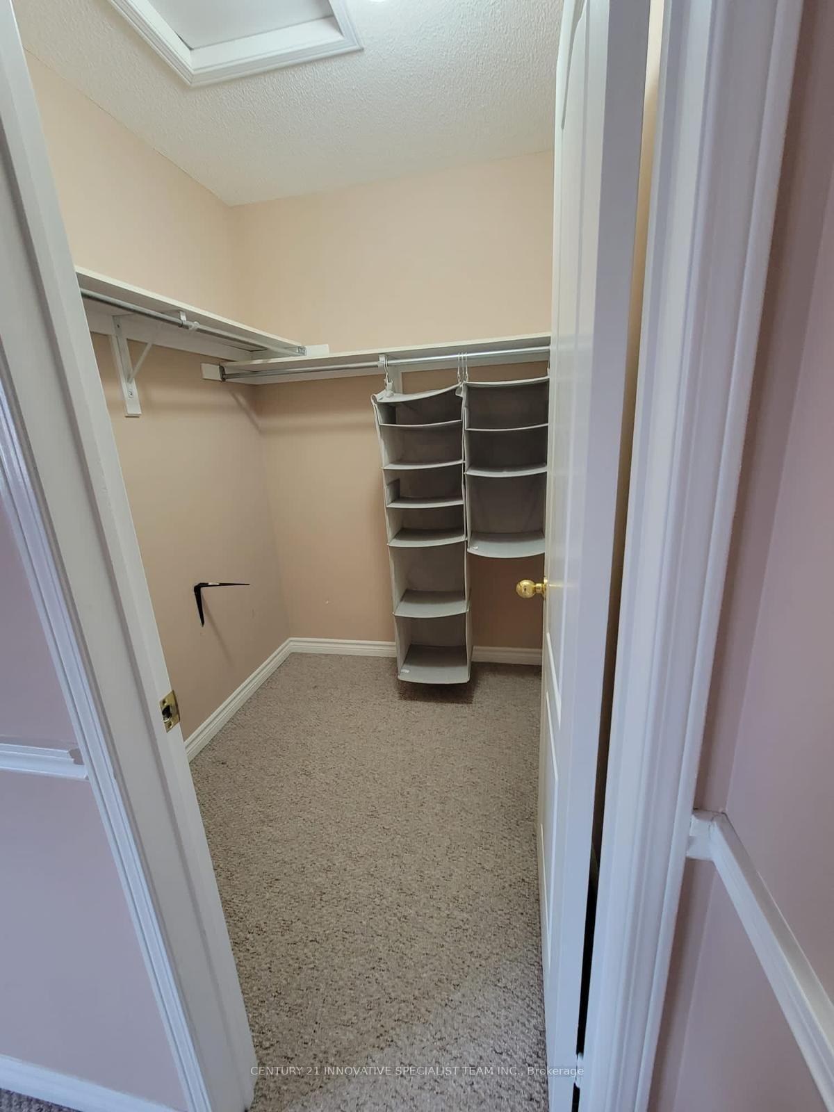 Photo 15 of 6100 Coxswain Crescent S, Mississauga, East Credit — HOMEH