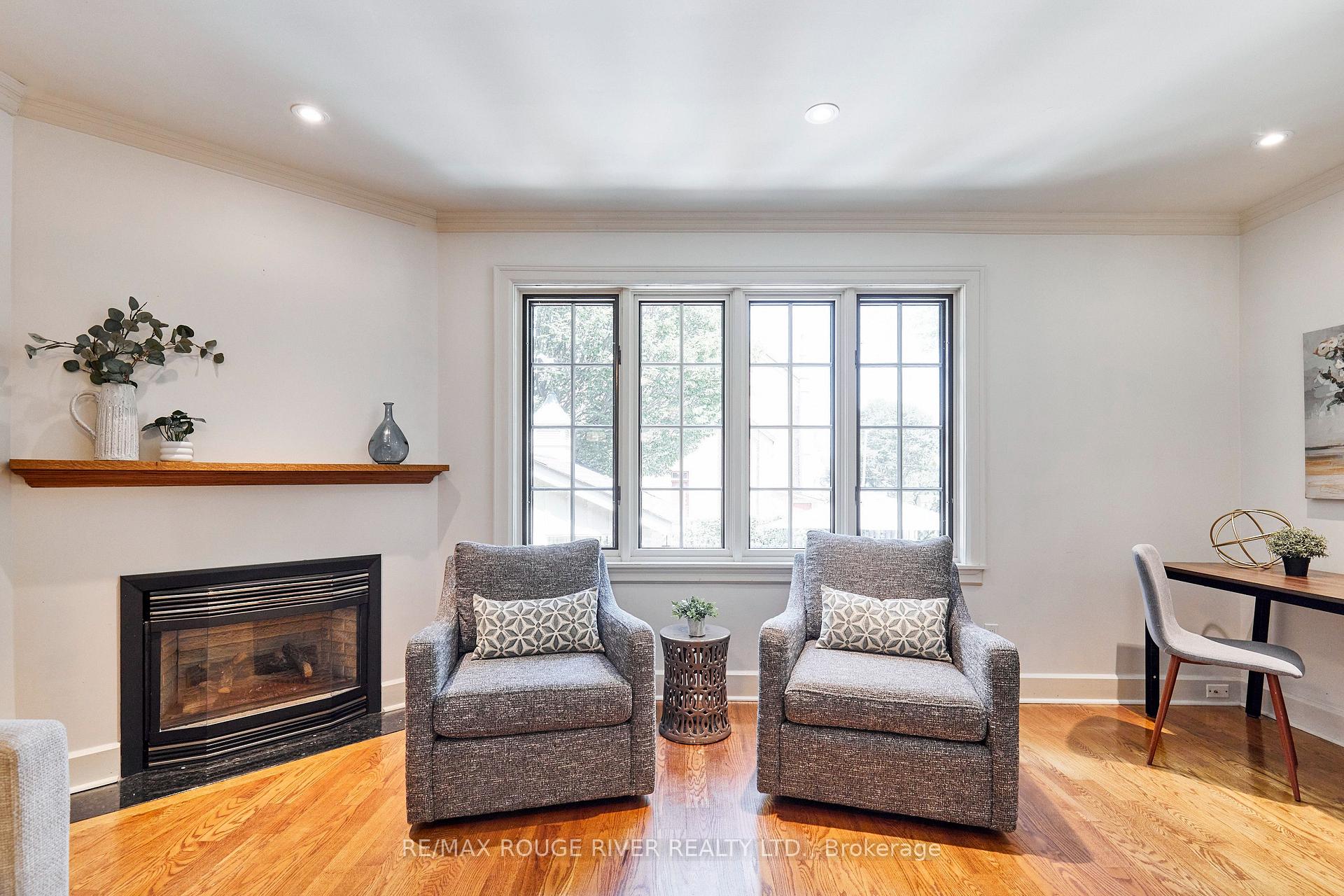 Photo 17 of 513 Centre Street S, Whitby, Downtown Whitby — HOMEH