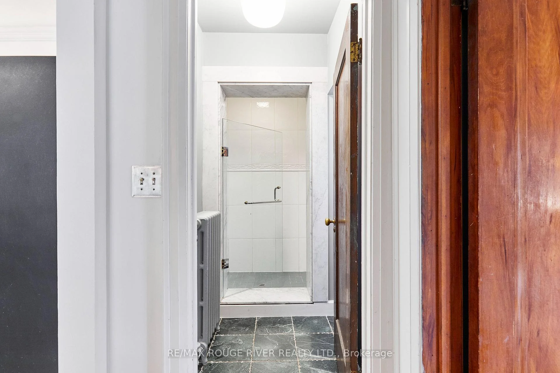 Photo 45 of 513 Centre Street S, Whitby, Downtown Whitby — HOMEH
