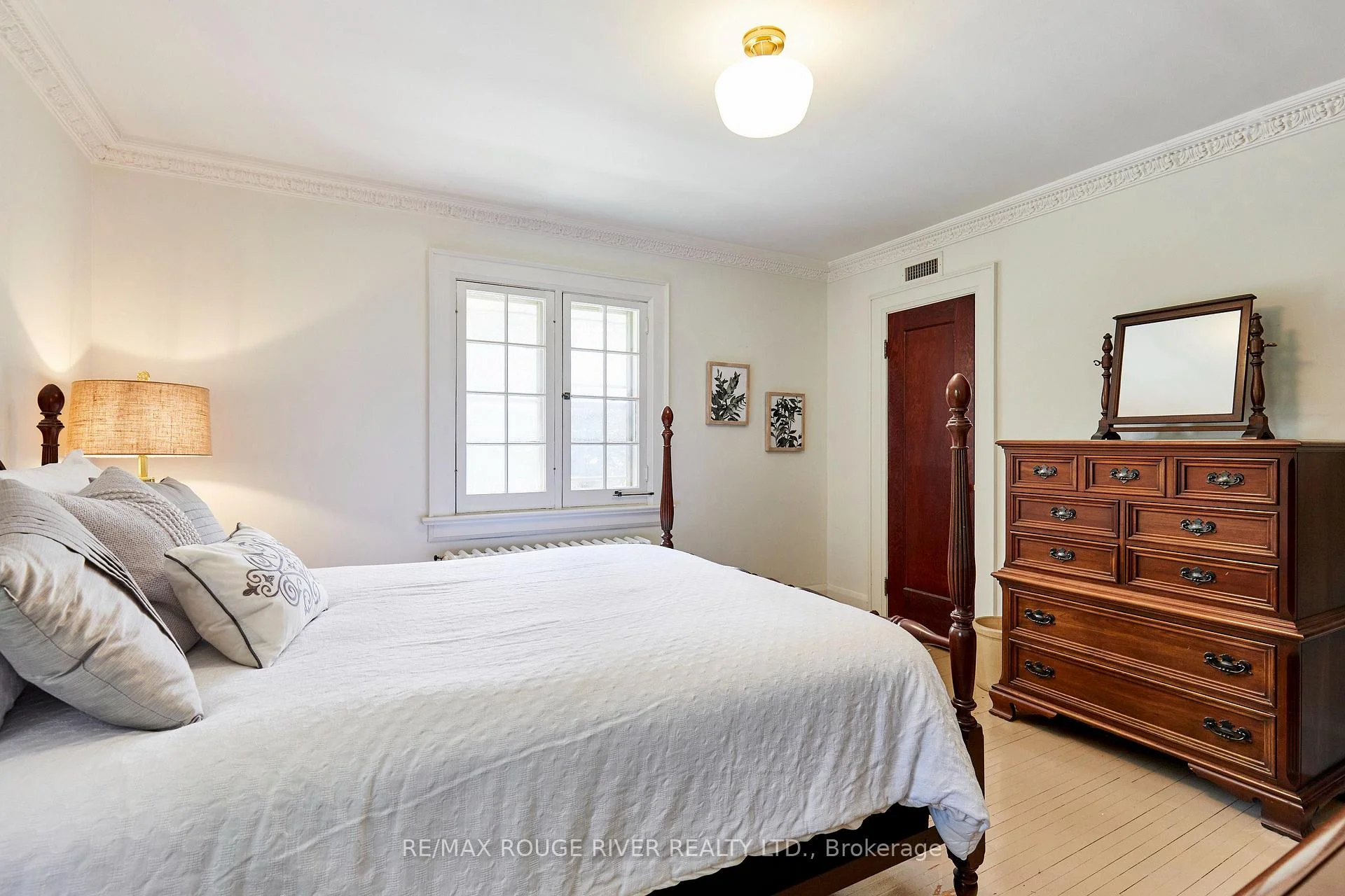 Photo 67 of 513 Centre Street S, Whitby, Downtown Whitby — HOMEH