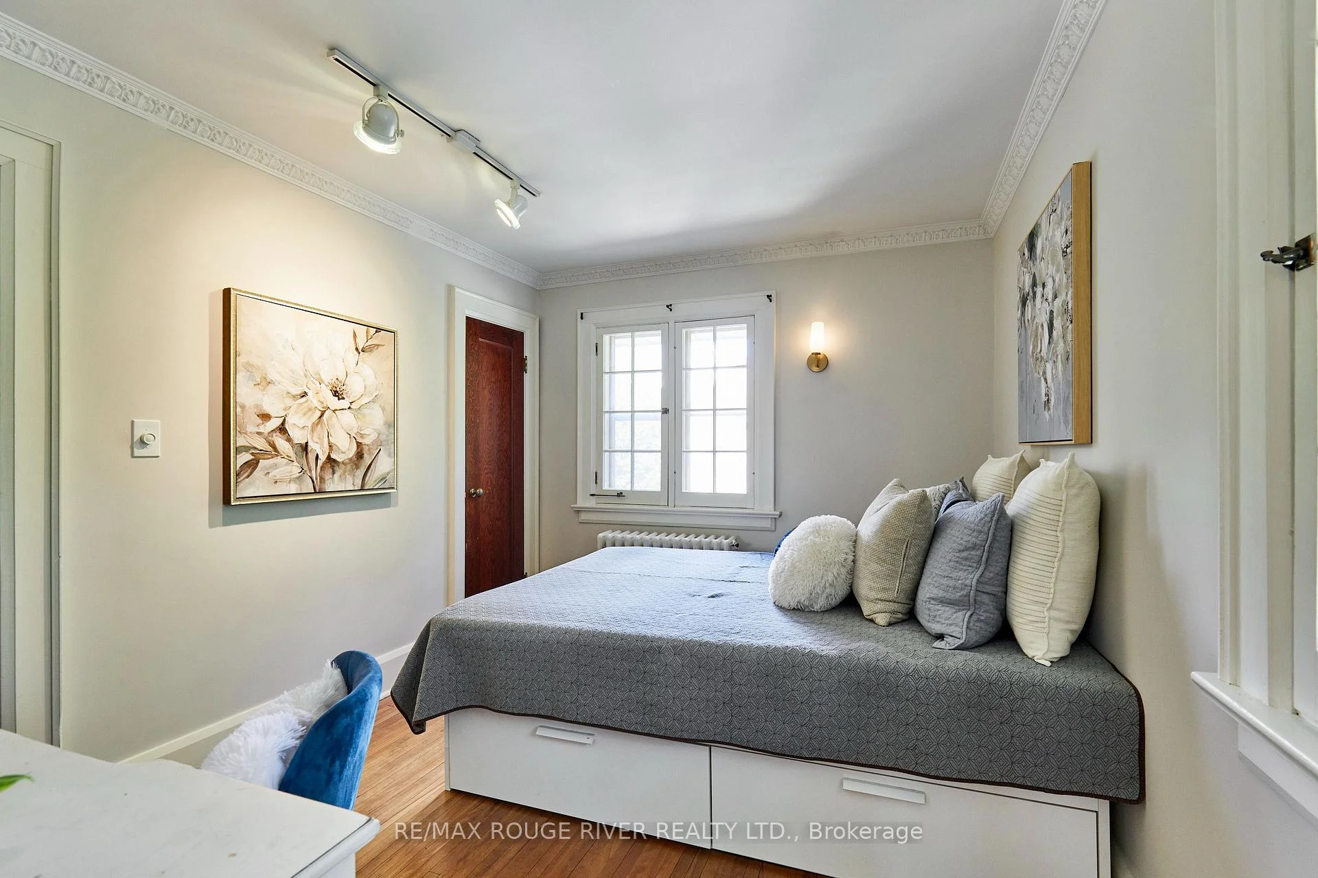 Photo 68 of 513 Centre Street S, Whitby, Downtown Whitby — HOMEH