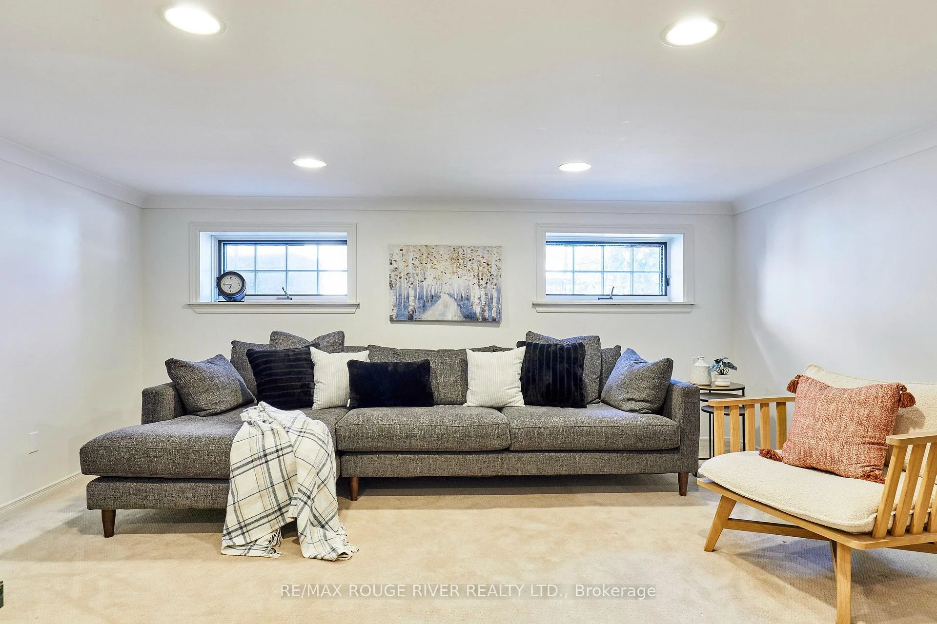 Photo 93 of 513 Centre Street S, Whitby, Downtown Whitby — HOMEH