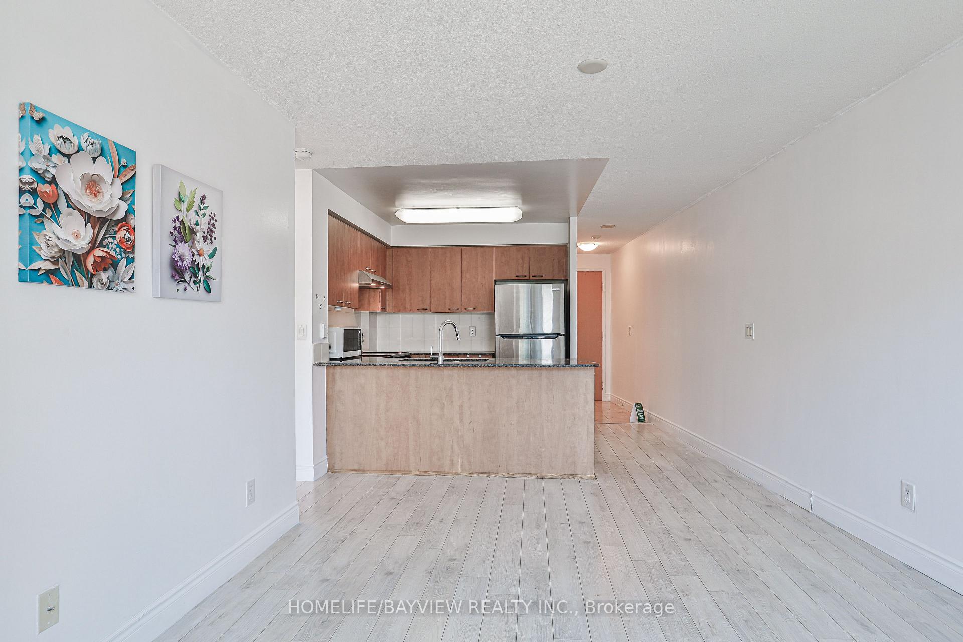 Photo 17 of Unit LPH08, 503 Beecroft Road, North York, Willowdale West — HOMEH