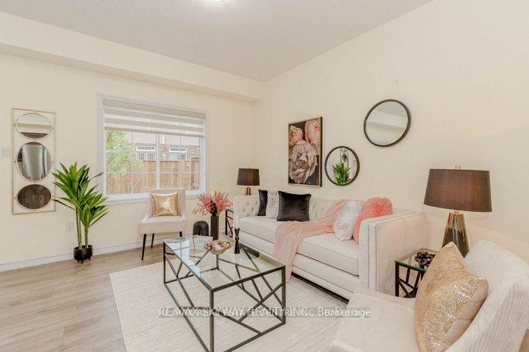 Photo 3 of 44 Dewberry Drive, Kitchener, Heritage Park/Rosemount — HOMEH
