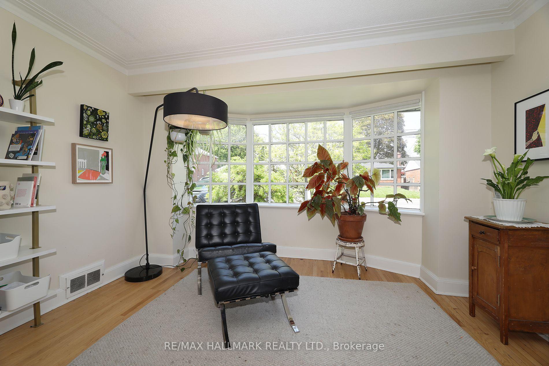 Photo 7 of 33 Stag Hill Drive, Toronto, O'Connor-Parkview — HOMEH