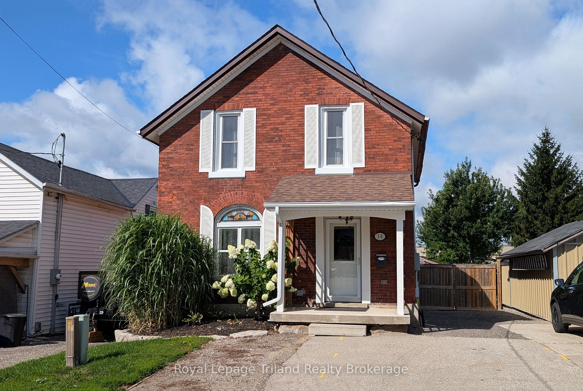 Photo 1 of 16 Broadway Street, Woodstock, Woodstock - South — HOMEH