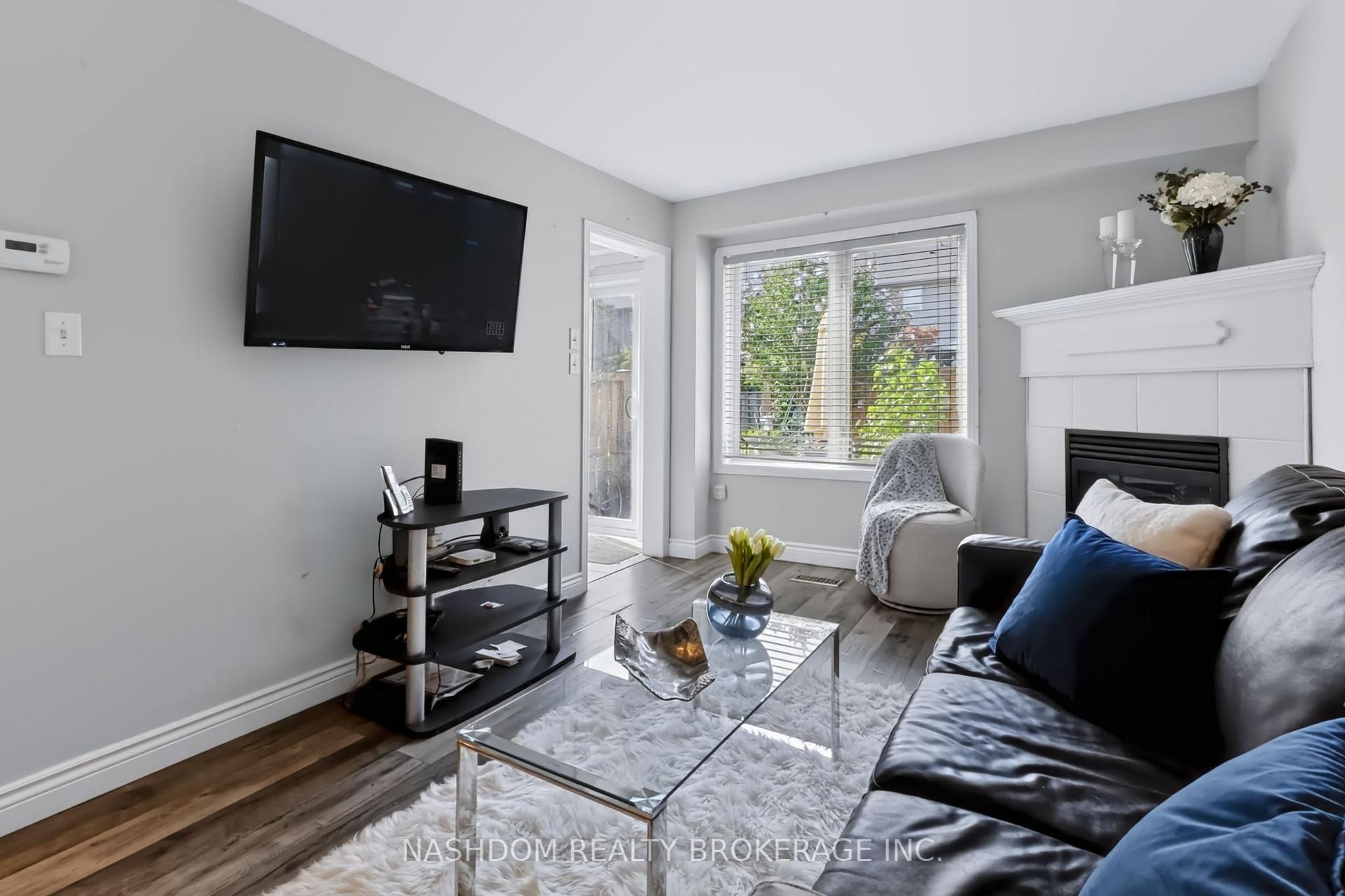 Photo 11 of Unit 14, 1283 Blanshard Drive, Burlington, Tansley — HOMEH