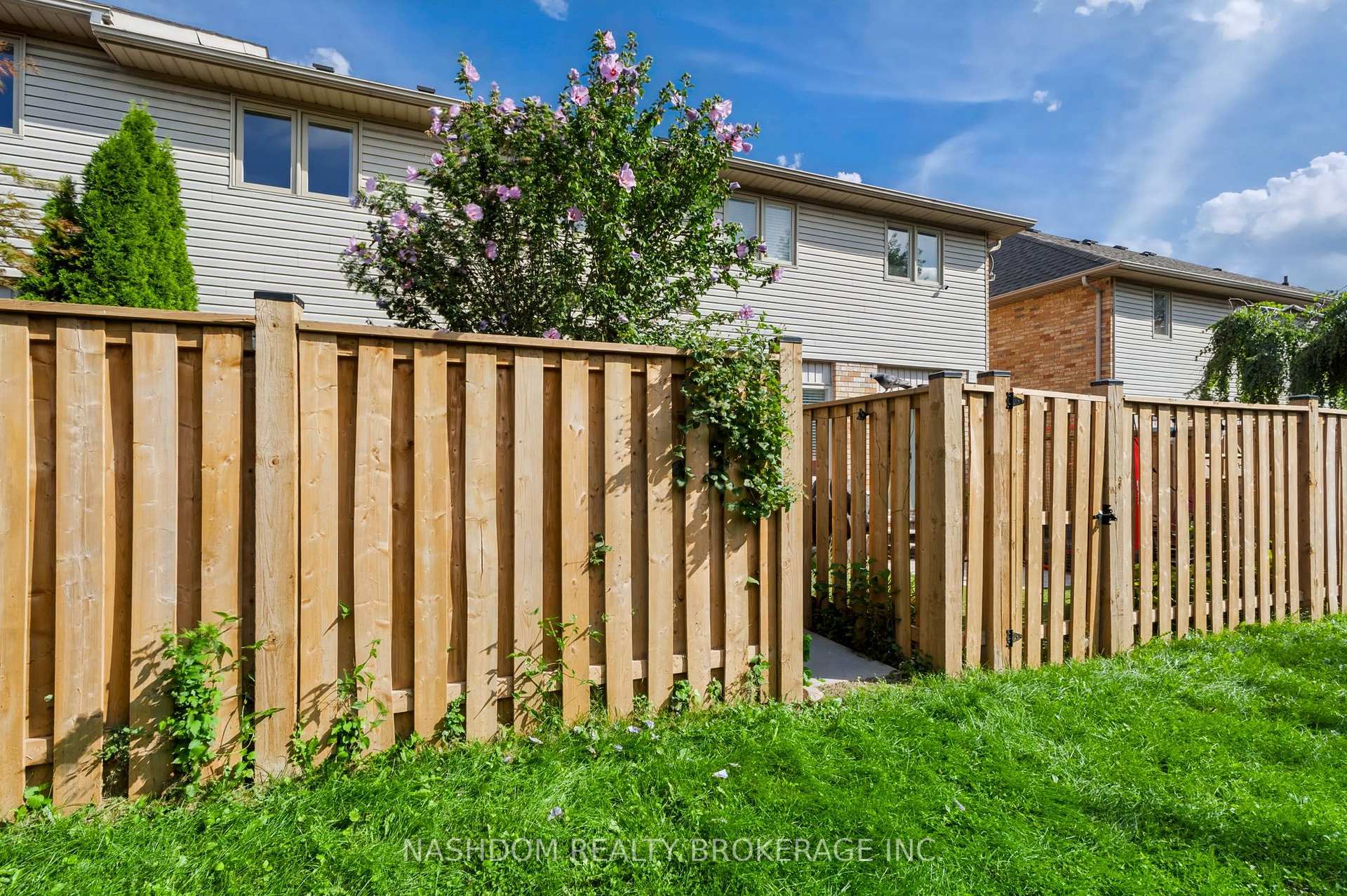 Photo 43 of Unit 14, 1283 Blanshard Drive, Burlington, Tansley — HOMEH