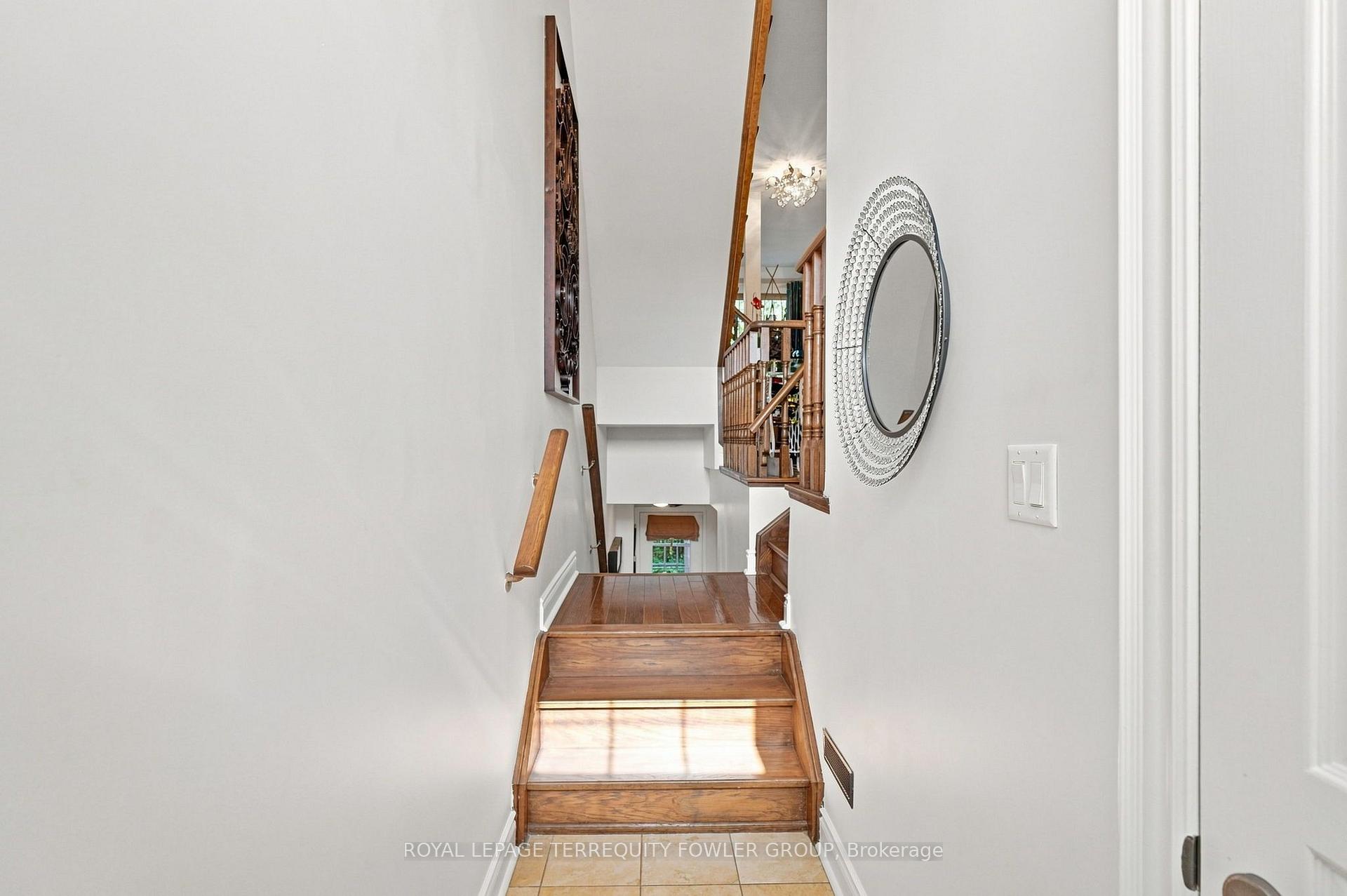 Photo 5 of 92 Rolling Hills Lane, Caledon, Bolton West — HOMEH