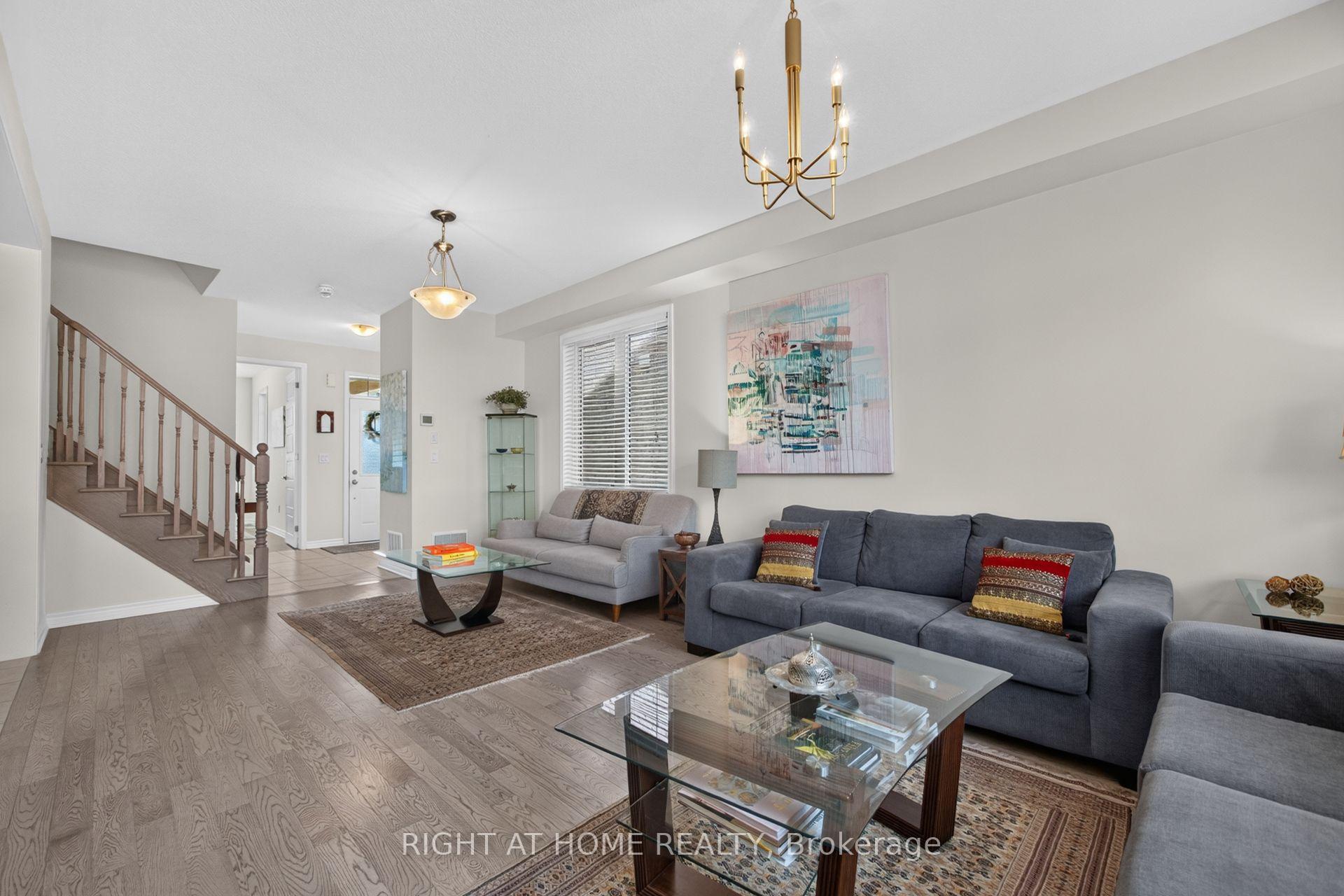 Photo 16 of 180 Spring Creek Drive, Hamilton, Waterdown — HOMEH