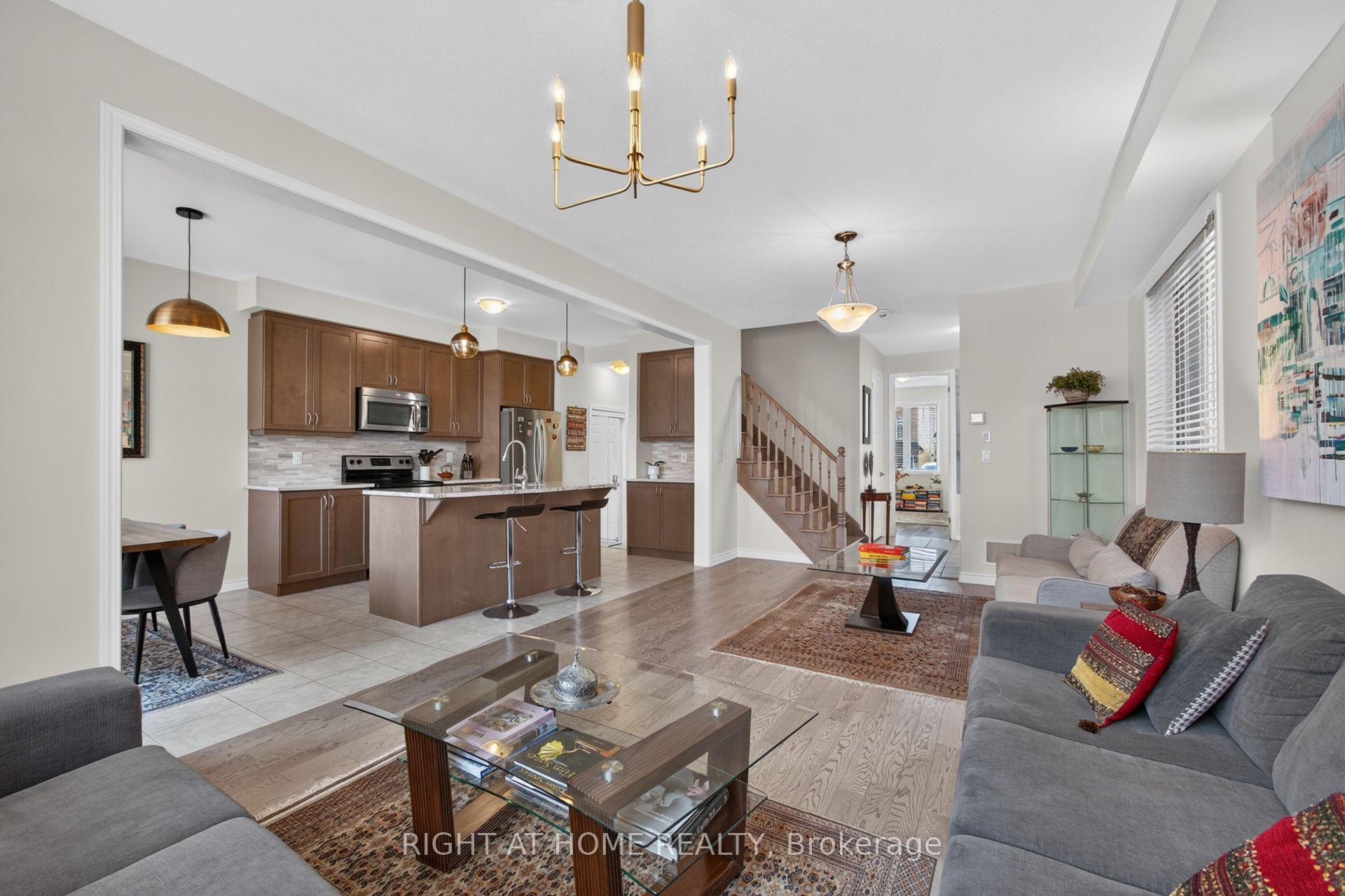 Photo 18 of 180 Spring Creek Drive, Hamilton, Waterdown — HOMEH