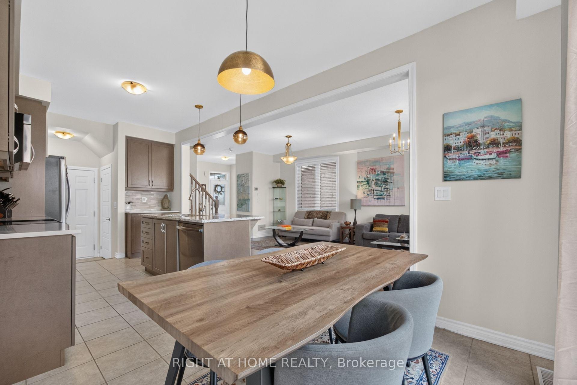 Photo 24 of 180 Spring Creek Drive, Hamilton, Waterdown — HOMEH