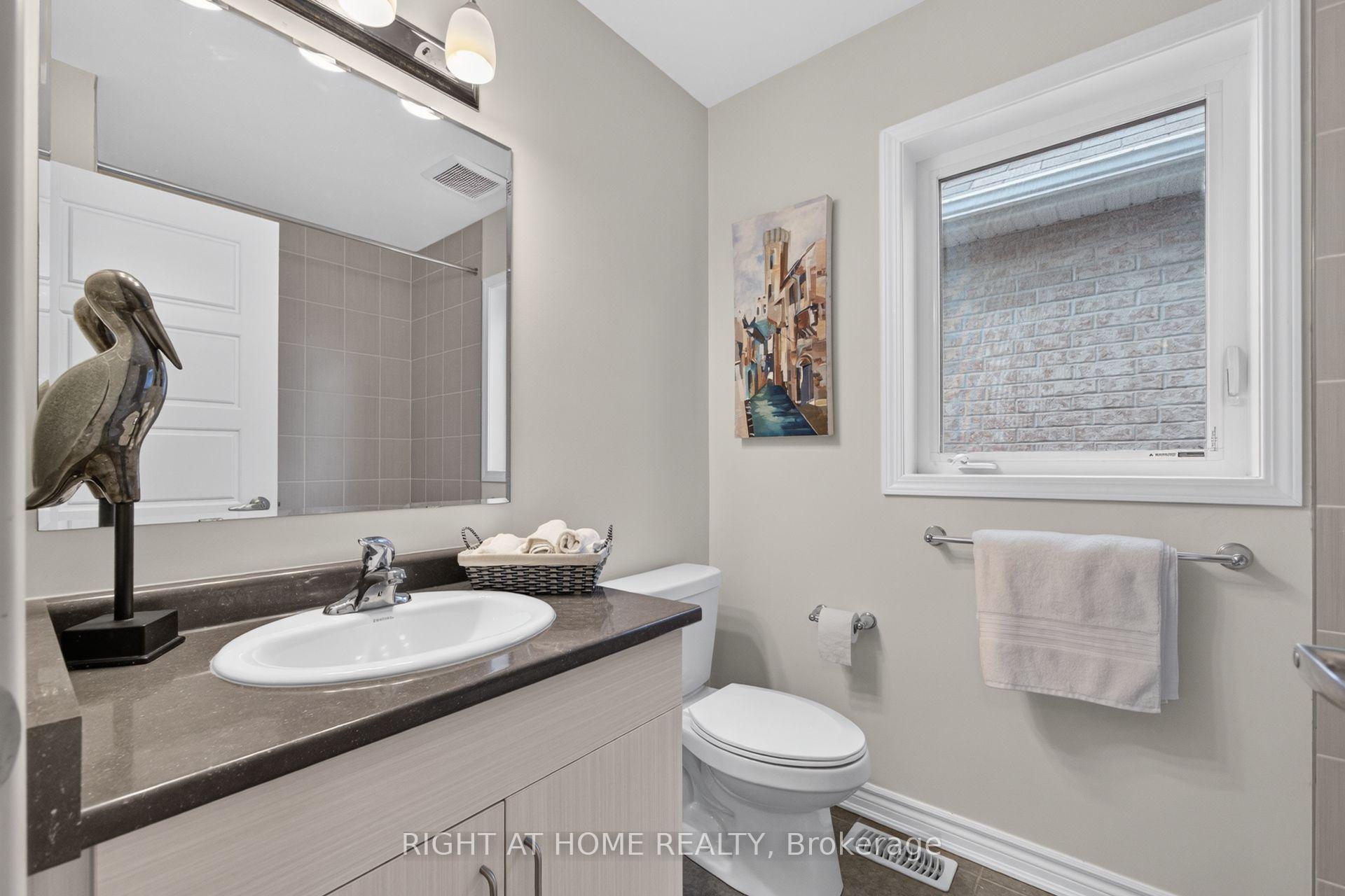 Photo 42 of 180 Spring Creek Drive, Hamilton, Waterdown — HOMEH