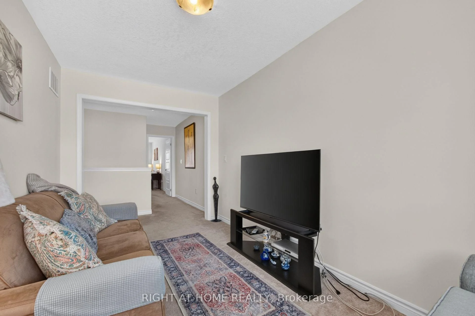 Photo 31 of 180 Spring Creek Drive, Hamilton, Waterdown — HOMEH
