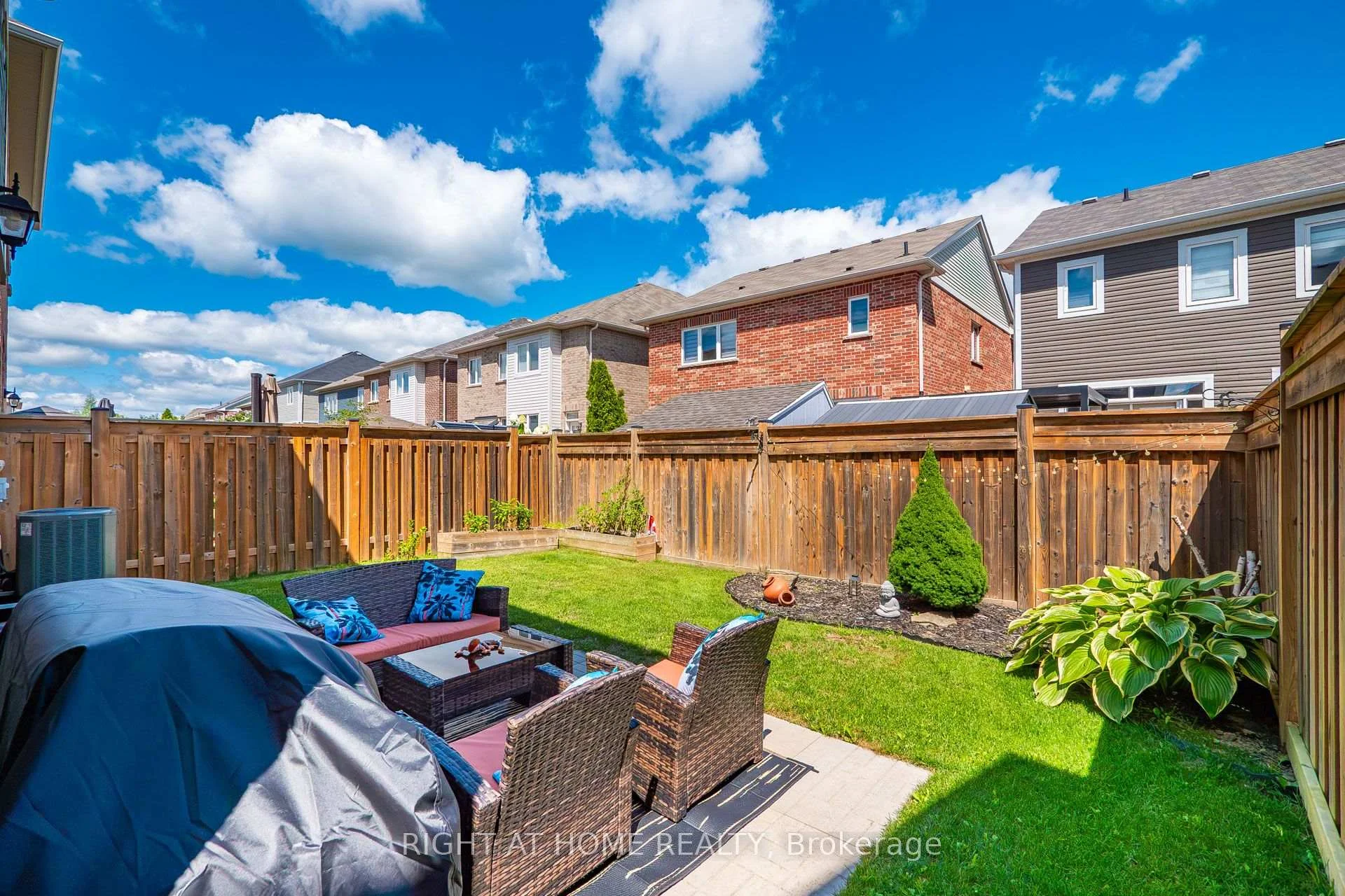 Photo 50 of 180 Spring Creek Drive, Hamilton, Waterdown — HOMEH