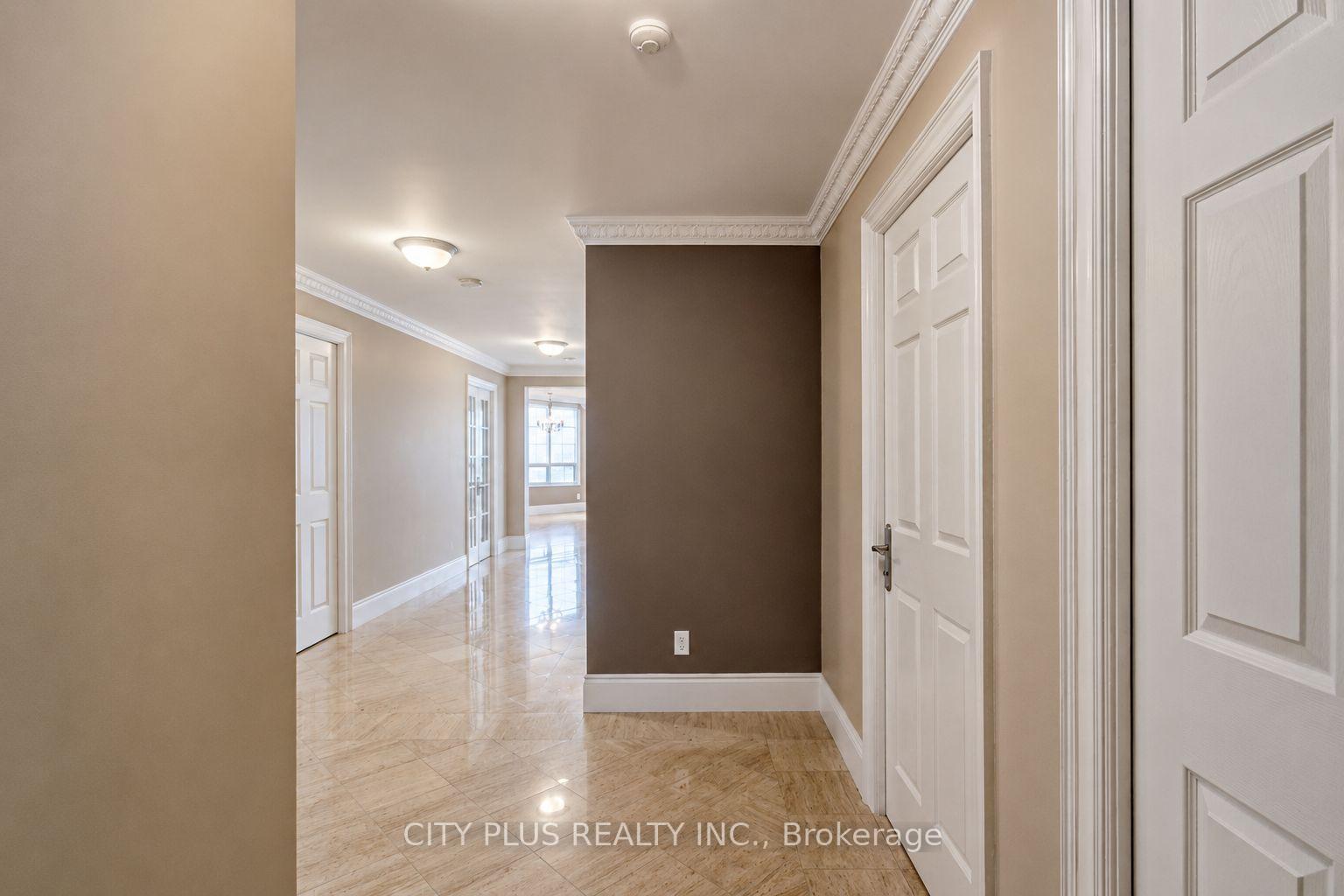 Photo 3 of Unit 1521, 80 Harrison Garden Boulevard, North York, Willowdale East — HOMEH
