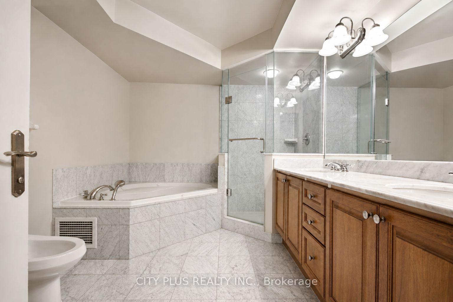 Photo 21 of Unit 1521, 80 Harrison Garden Boulevard, North York, Willowdale East — HOMEH