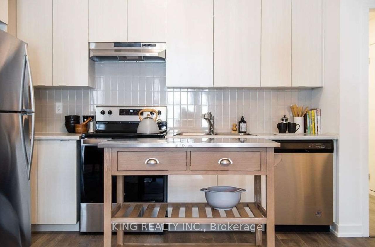 Photo of Unit 411, 1525 Kingston Road