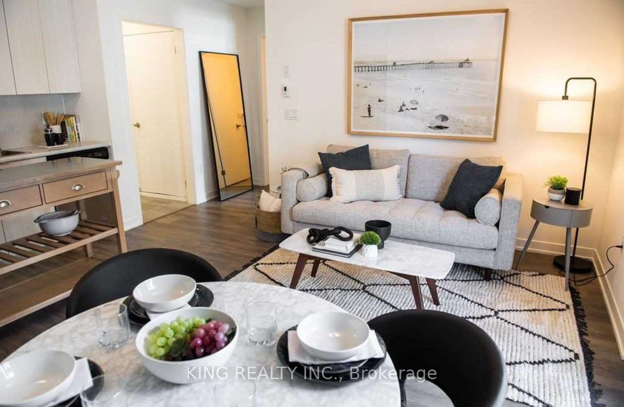 Photo 4 of Unit 411, 1525 Kingston Road, Pickering, Town Centre — HOMEH