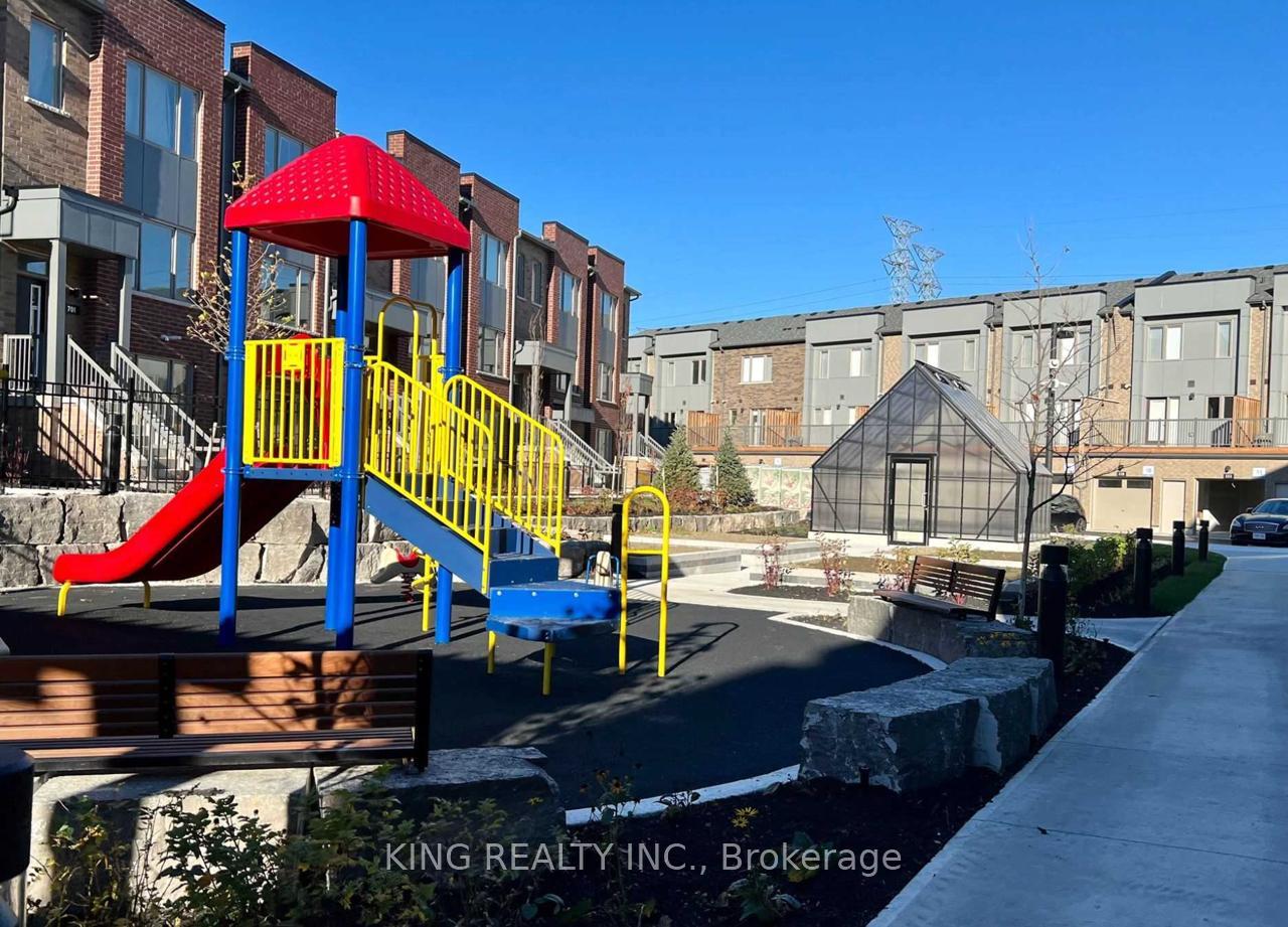 Photo 9 of Unit 411, 1525 Kingston Road, Pickering, Town Centre — HOMEH