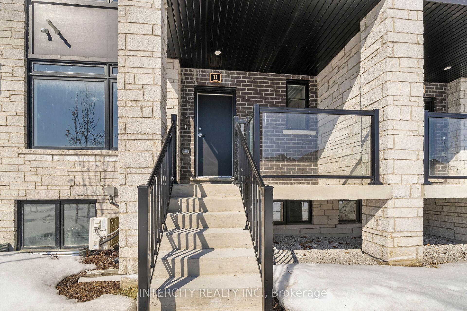 Photo 2 of Unit 40F, 11 Vibrant Way, Caledon, Rural Caledon — HOMEH