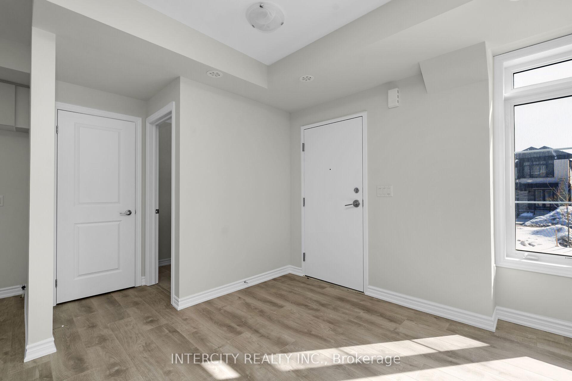 Photo 3 of Unit 40F, 11 Vibrant Way, Caledon, Rural Caledon — HOMEH