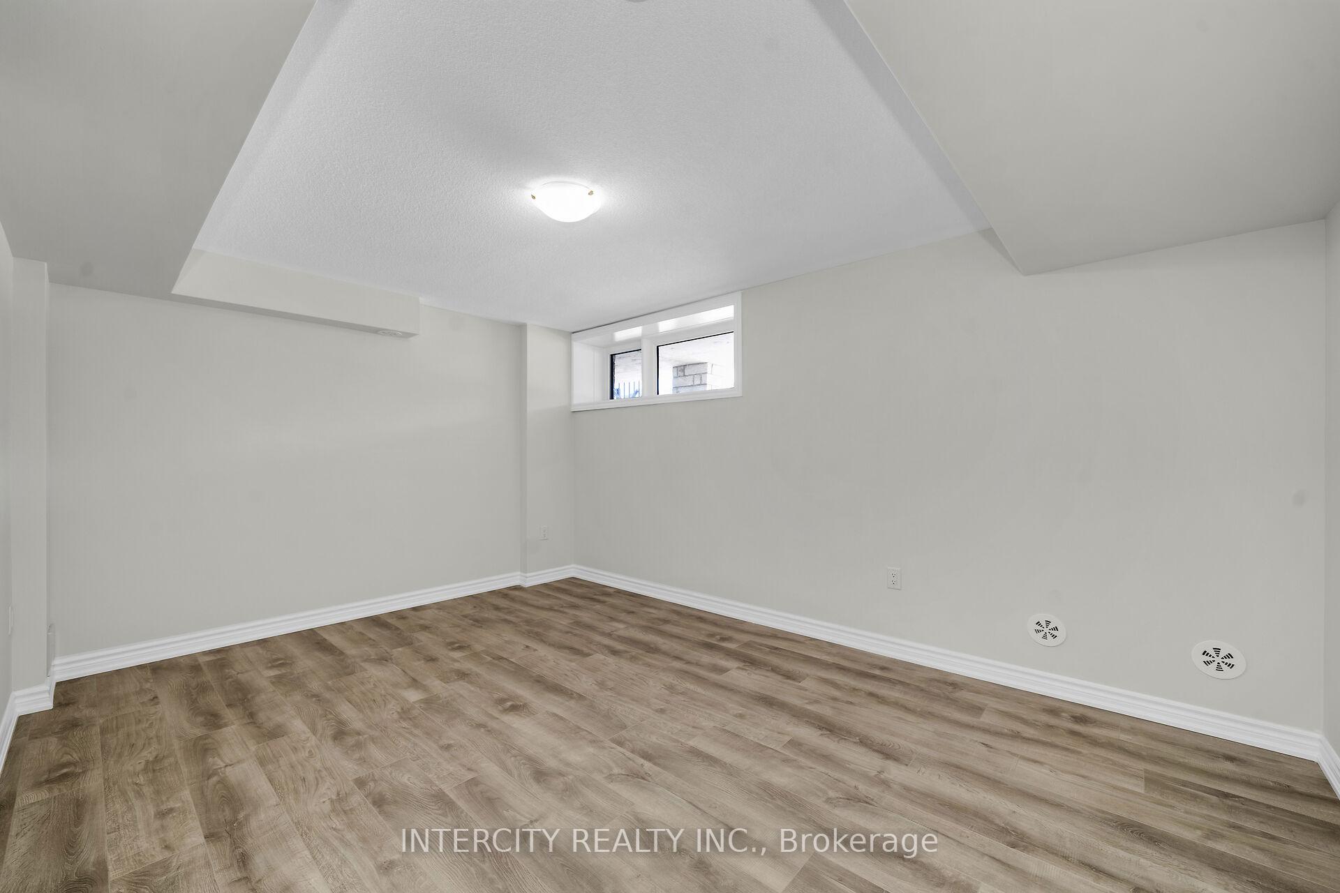 Photo 11 of Unit 40F, 11 Vibrant Way, Caledon, Rural Caledon — HOMEH