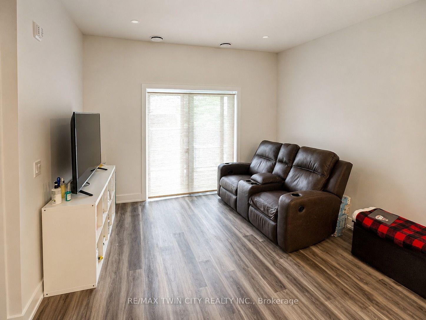 Photo 2 of Unit 216, 1100 Lackner Place, Kitchener, Grand River North — HOMEH